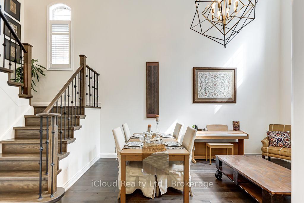 Photo 6 of 40 Ralph Chalmers Avenue, Markham, Wismer — HOMEH