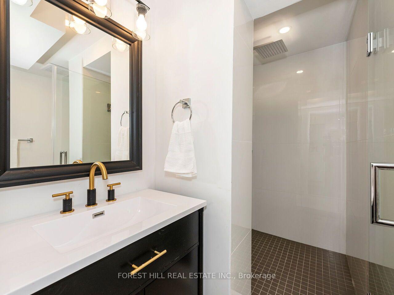 Photo 30 of 3582 Gallager Drive, Mississauga, Erindale — HOMEH