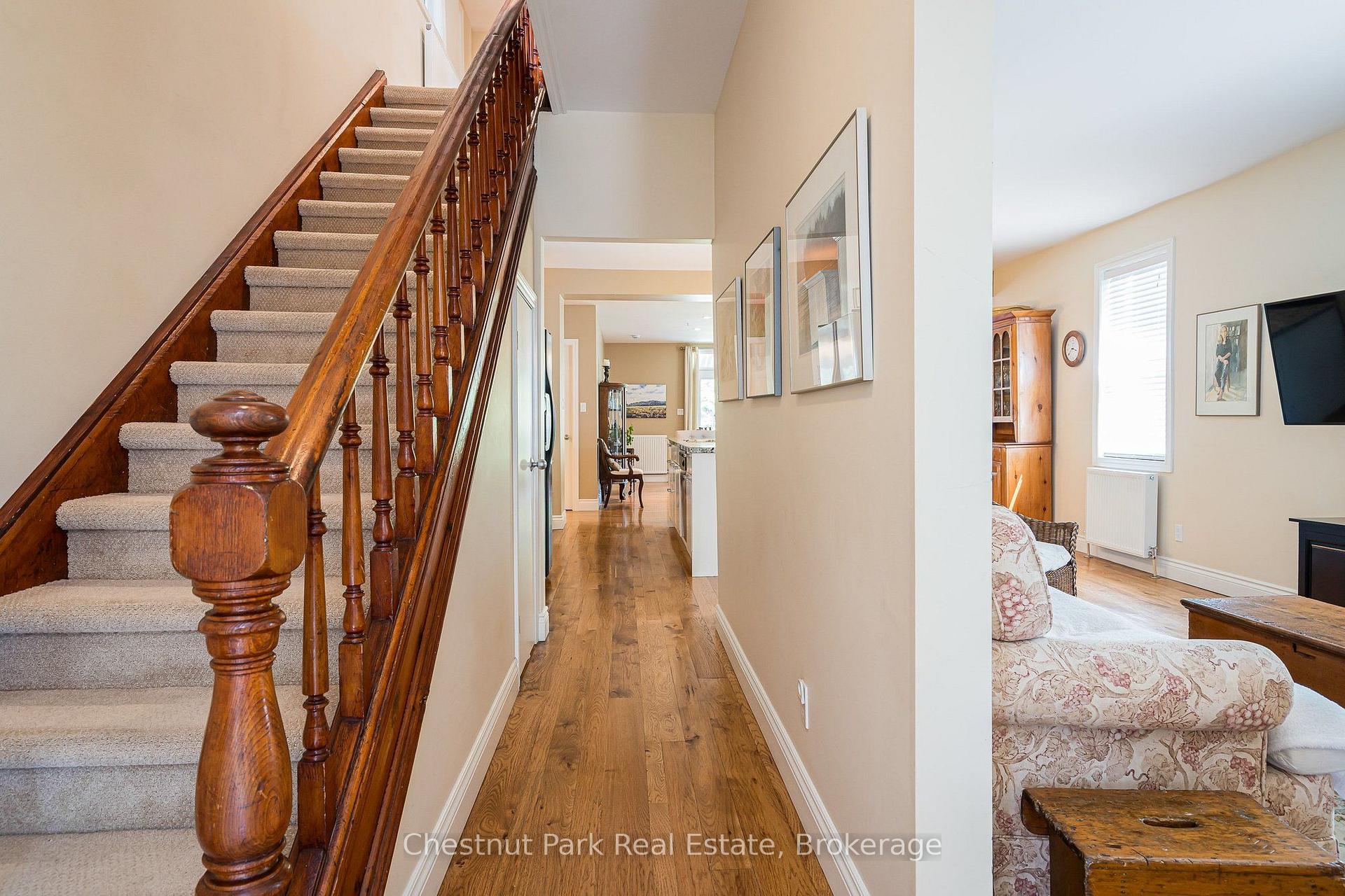 Photo 13 of 71 Hickory Street, Collingwood — HOMEH