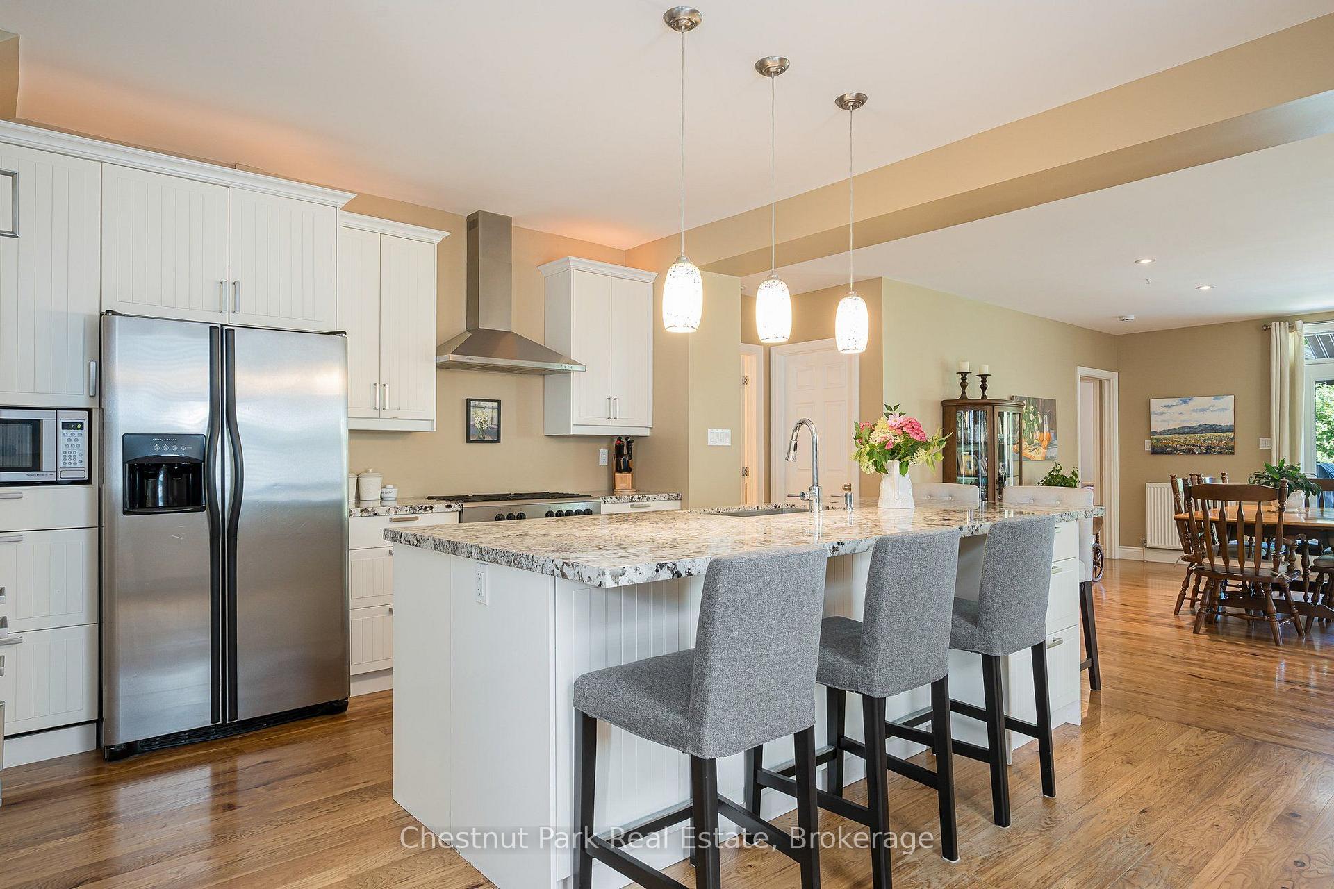 Photo 16 of 71 Hickory Street, Collingwood — HOMEH