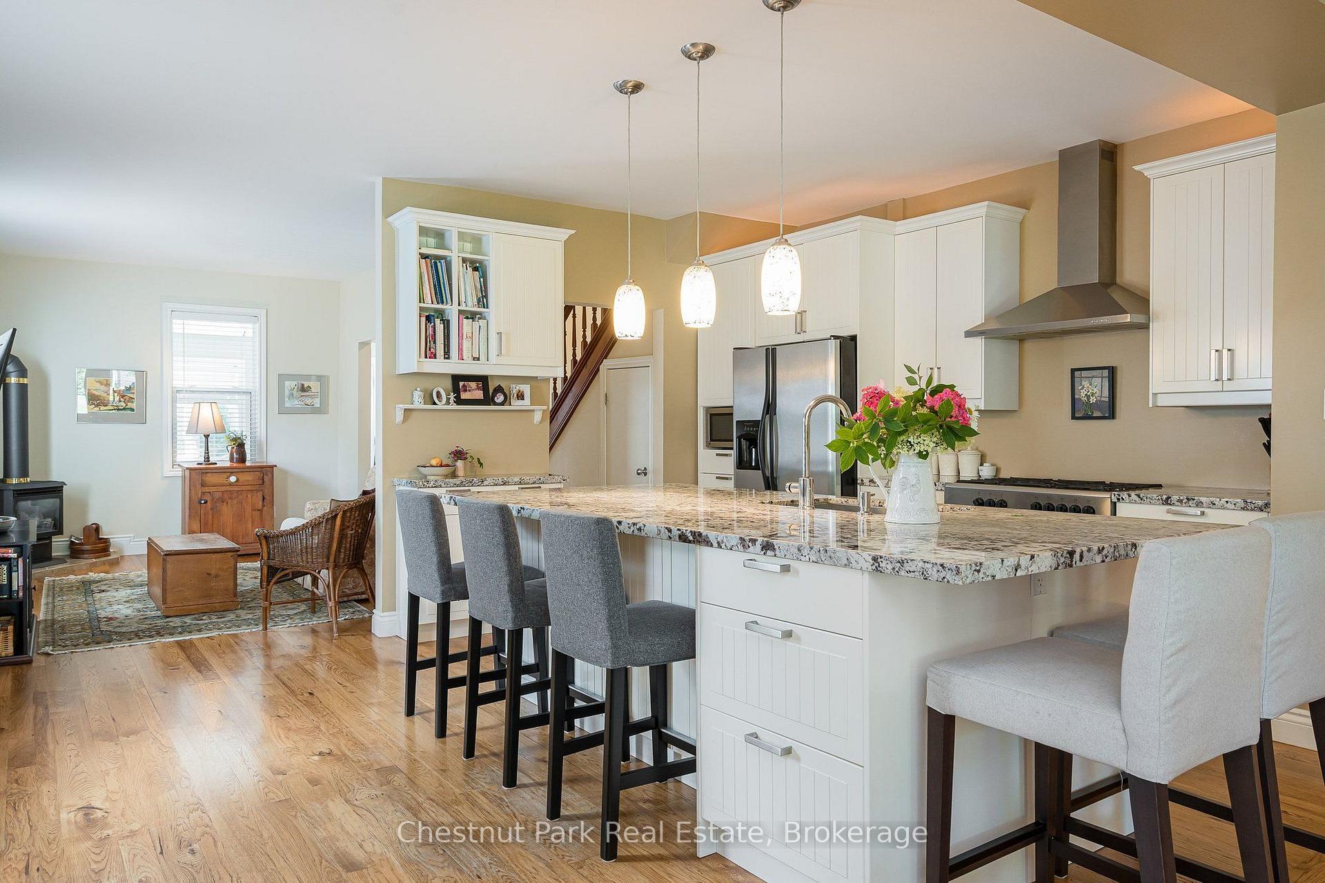 Photo 17 of 71 Hickory Street, Collingwood — HOMEH