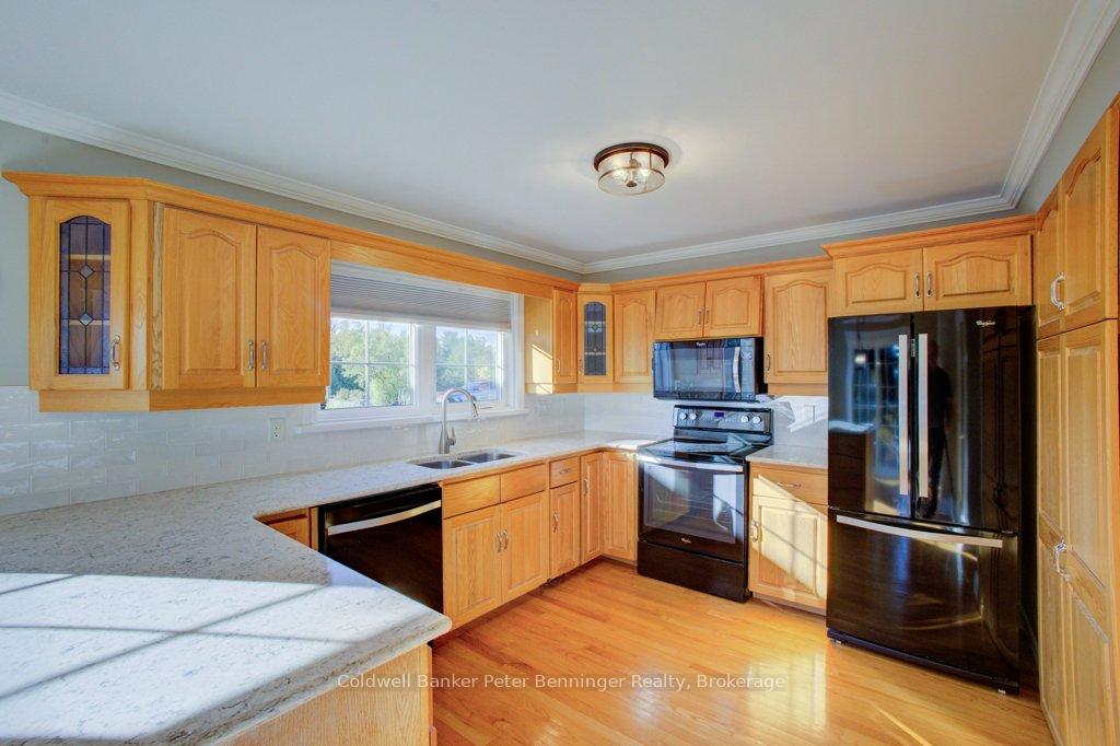 Photo 11 of 79 George Street S, Arran-Elderslie — HOMEH