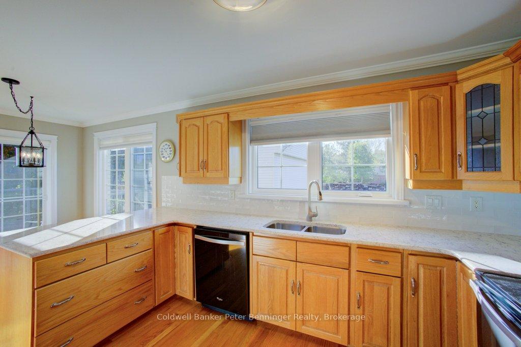 Photo 13 of 79 George Street S, Arran-Elderslie — HOMEH