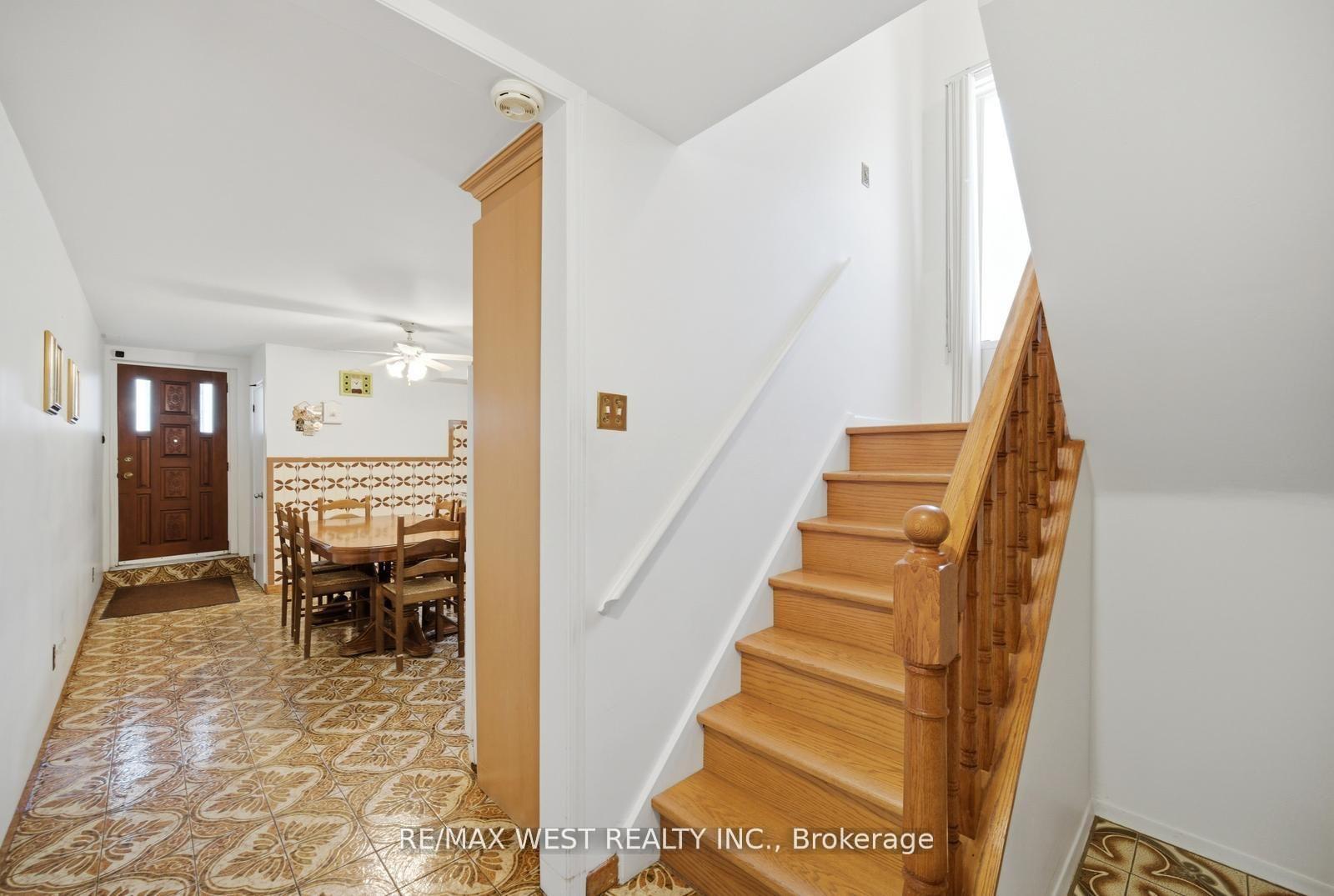 Photo 17 of 111 Shoreham Drive, North York, Black Creek — HOMEH