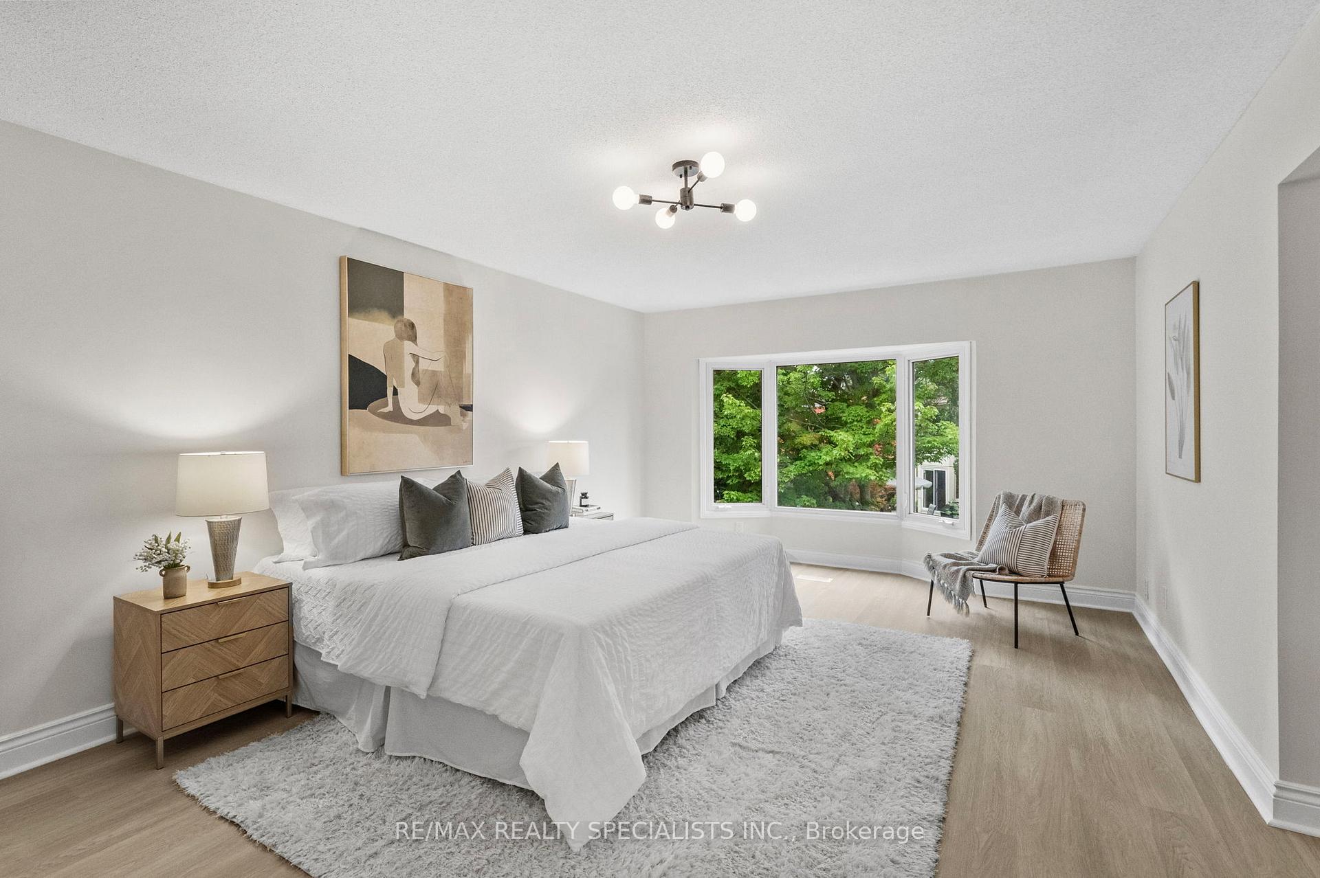 Photo 26 of 38 Springfield Way, Vaughan, Crestwood-Springfarm-Yorkhill — HOMEH