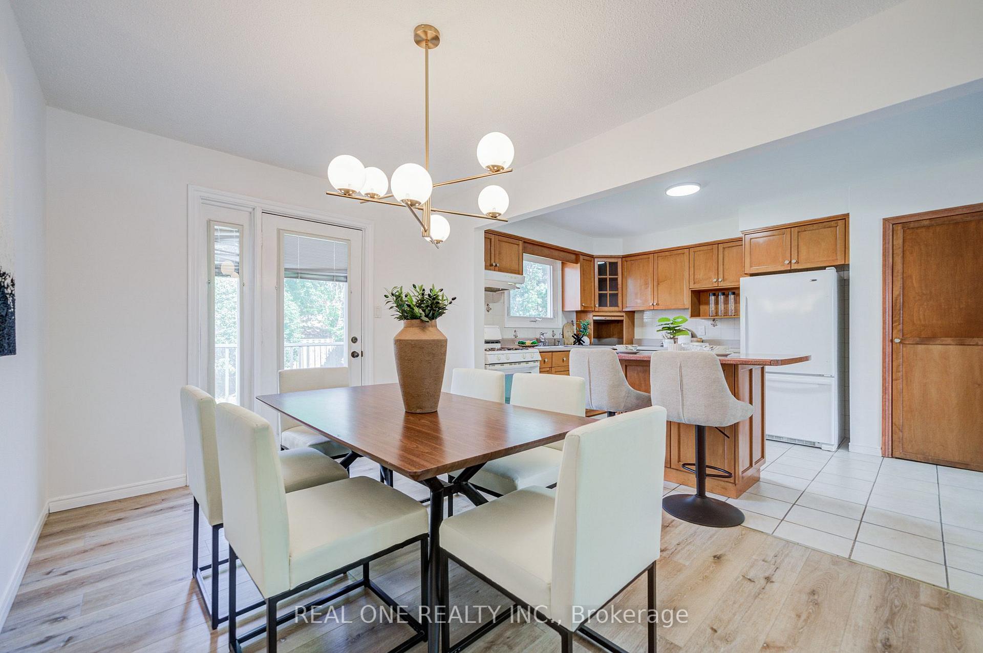 Photo 10 of 232 Clifton Downs Road, Hamilton, Gilbert — HOMEH