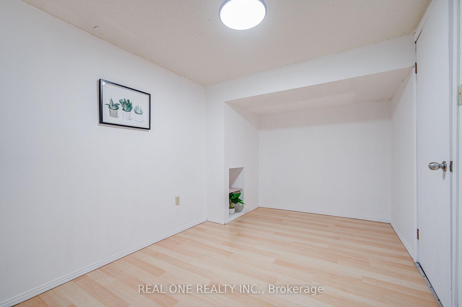Photo 38 of 232 Clifton Downs Road, Hamilton, Gilbert — HOMEH