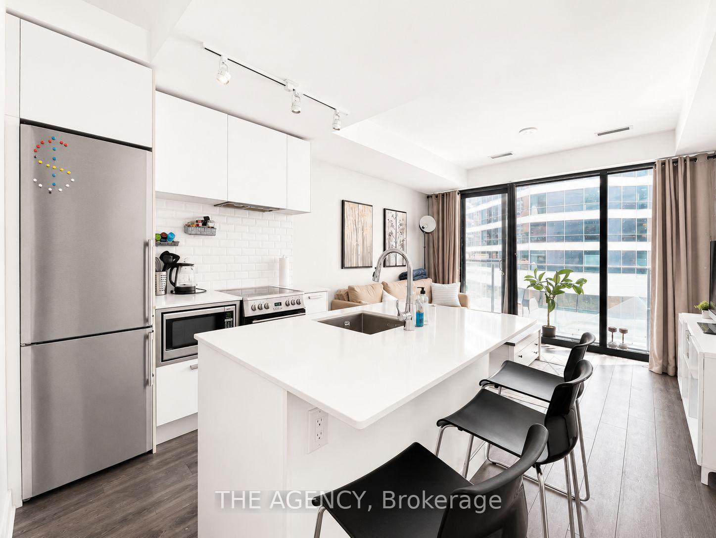 Photo 4 of Unit 307, 57 St Joseph Street, Toronto, Bay Street Corridor — HOMEH