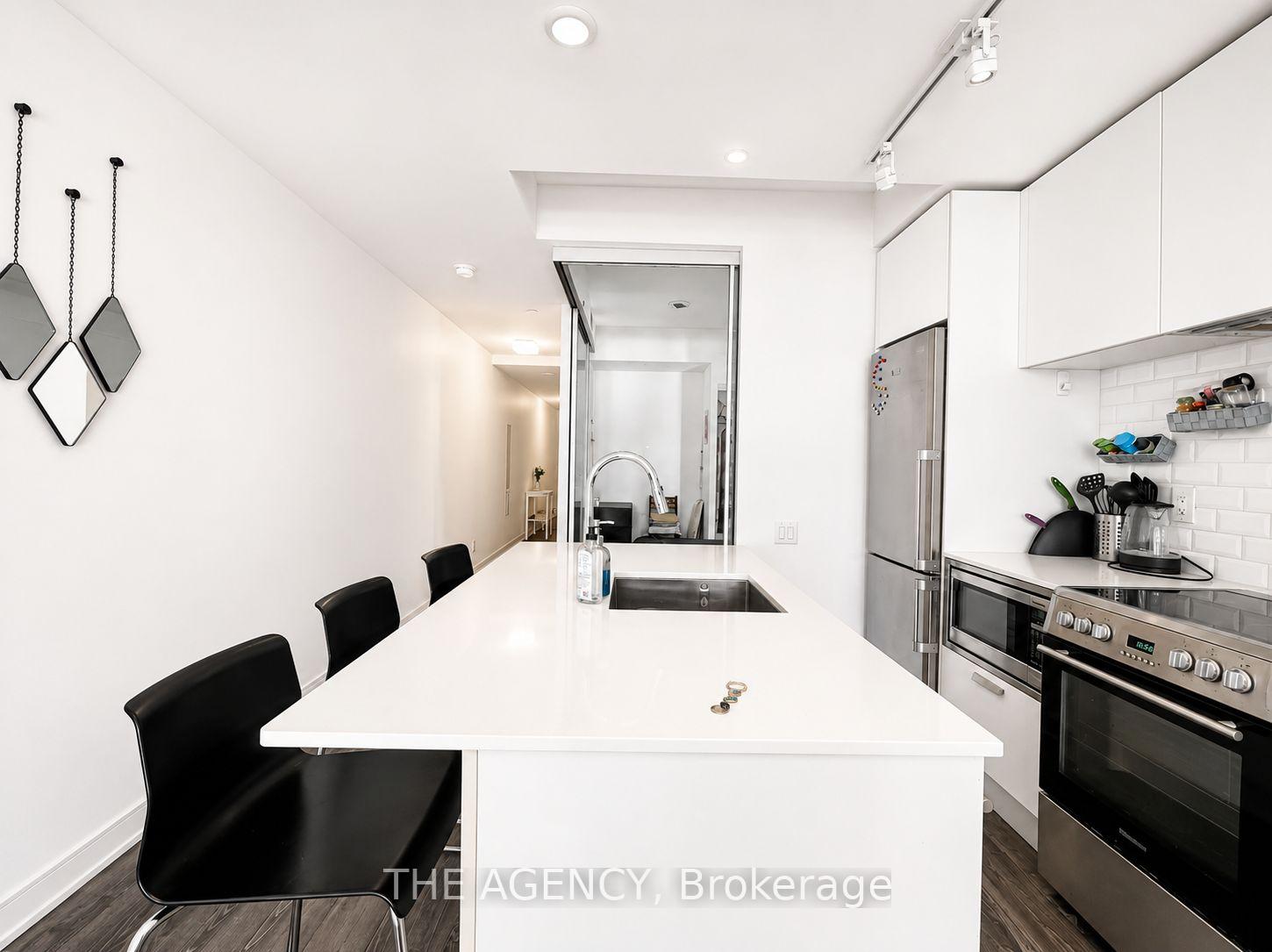 Photo 5 of Unit 307, 57 St Joseph Street, Toronto, Bay Street Corridor — HOMEH
