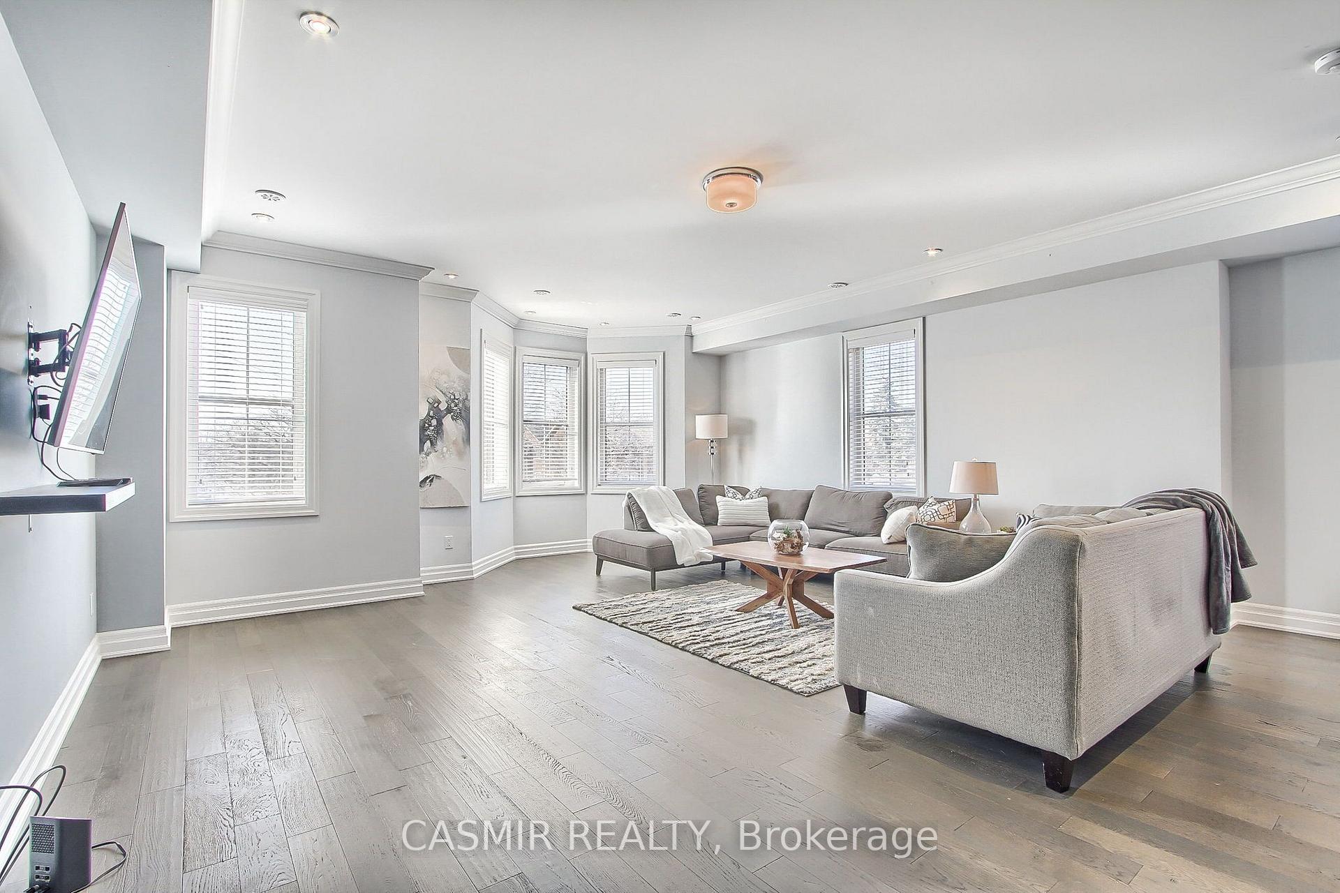 Photo 5 of 9873 Keele Street, Vaughan, Maple — HOMEH