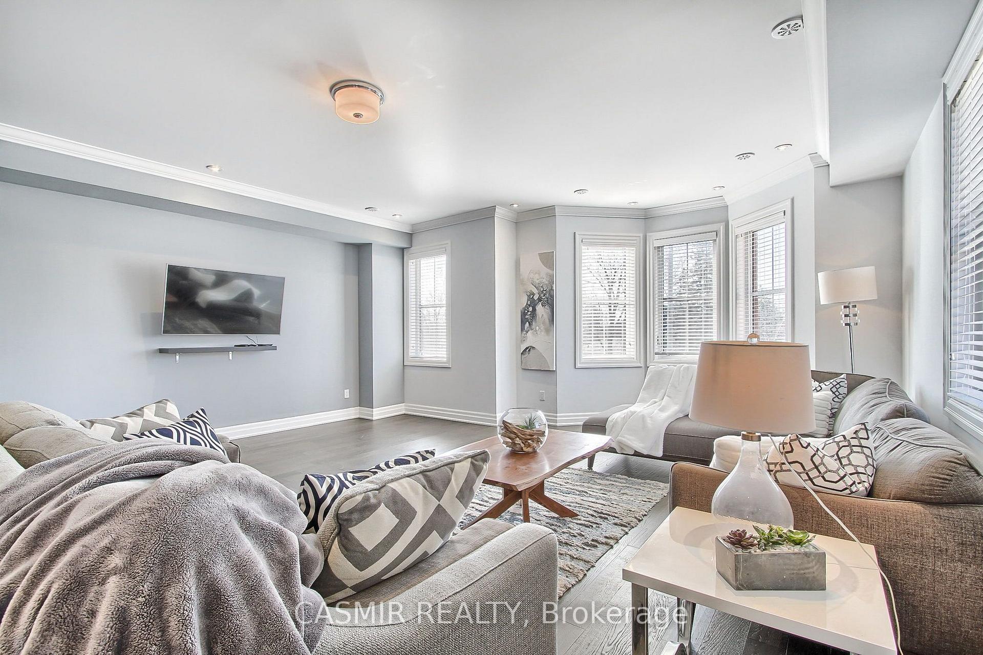 Photo 6 of 9873 Keele Street, Vaughan, Maple — HOMEH