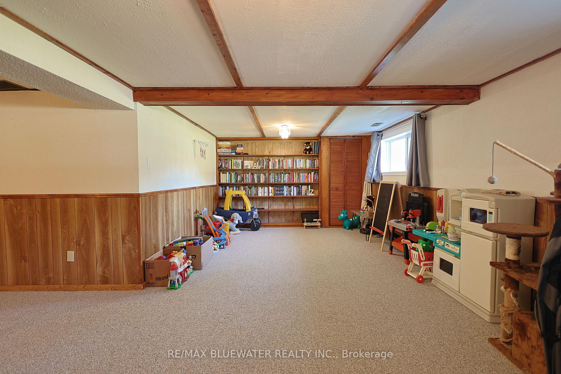 Photo 40 of 290 Anna Street, North Middlesex, Parkhill — HOMEH