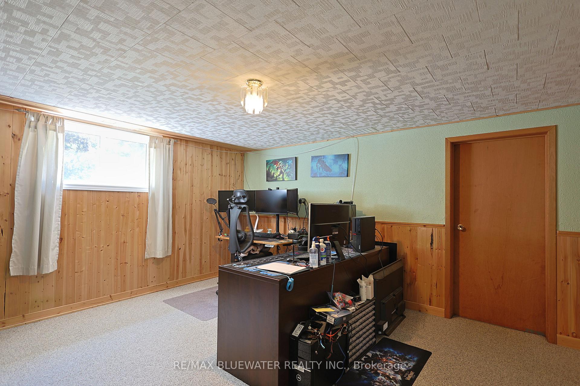 Photo 42 of 290 Anna Street, North Middlesex, Parkhill — HOMEH