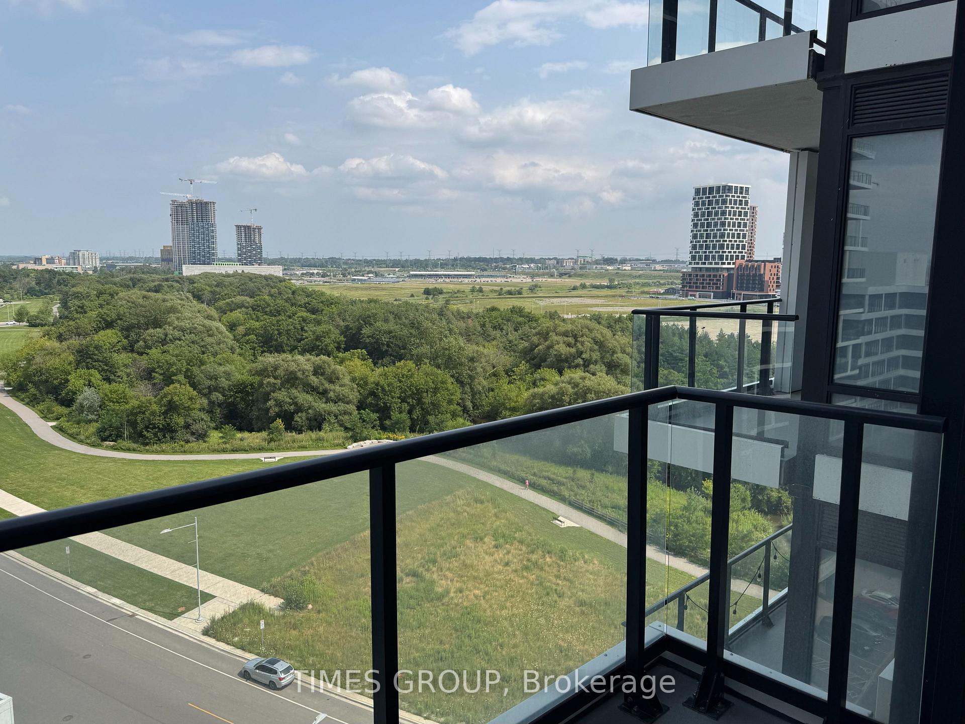 Photo 13 of Unit 1211, 8 Water Walk Drive, Markham, Unionville — HOMEH