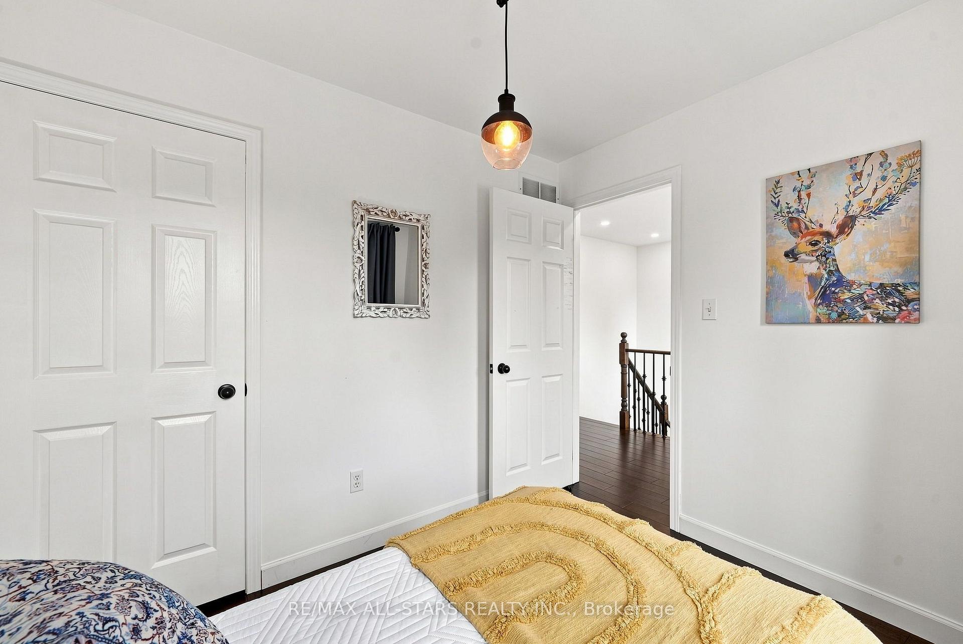 Photo 25 of 73 Russell Barton Lane, Uxbridge — HOMEH