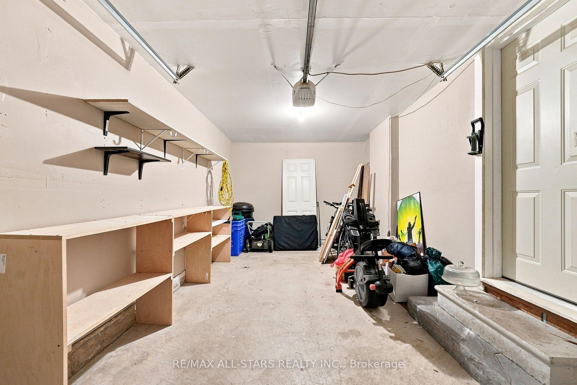 Photo 31 of 73 Russell Barton Lane, Uxbridge — HOMEH