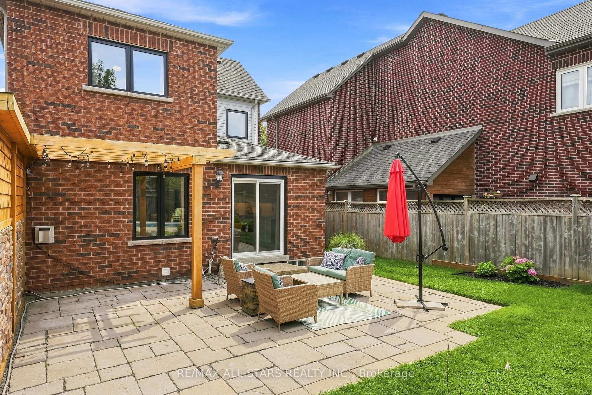 Photo 35 of 73 Russell Barton Lane, Uxbridge — HOMEH