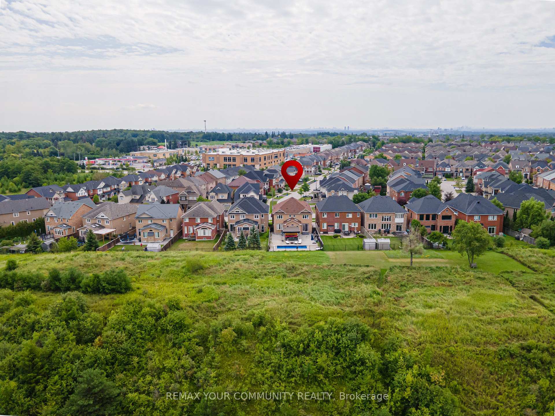 Photo 44 of 47 Vandervoort Drive, Richmond Hill, Jefferson — HOMEH