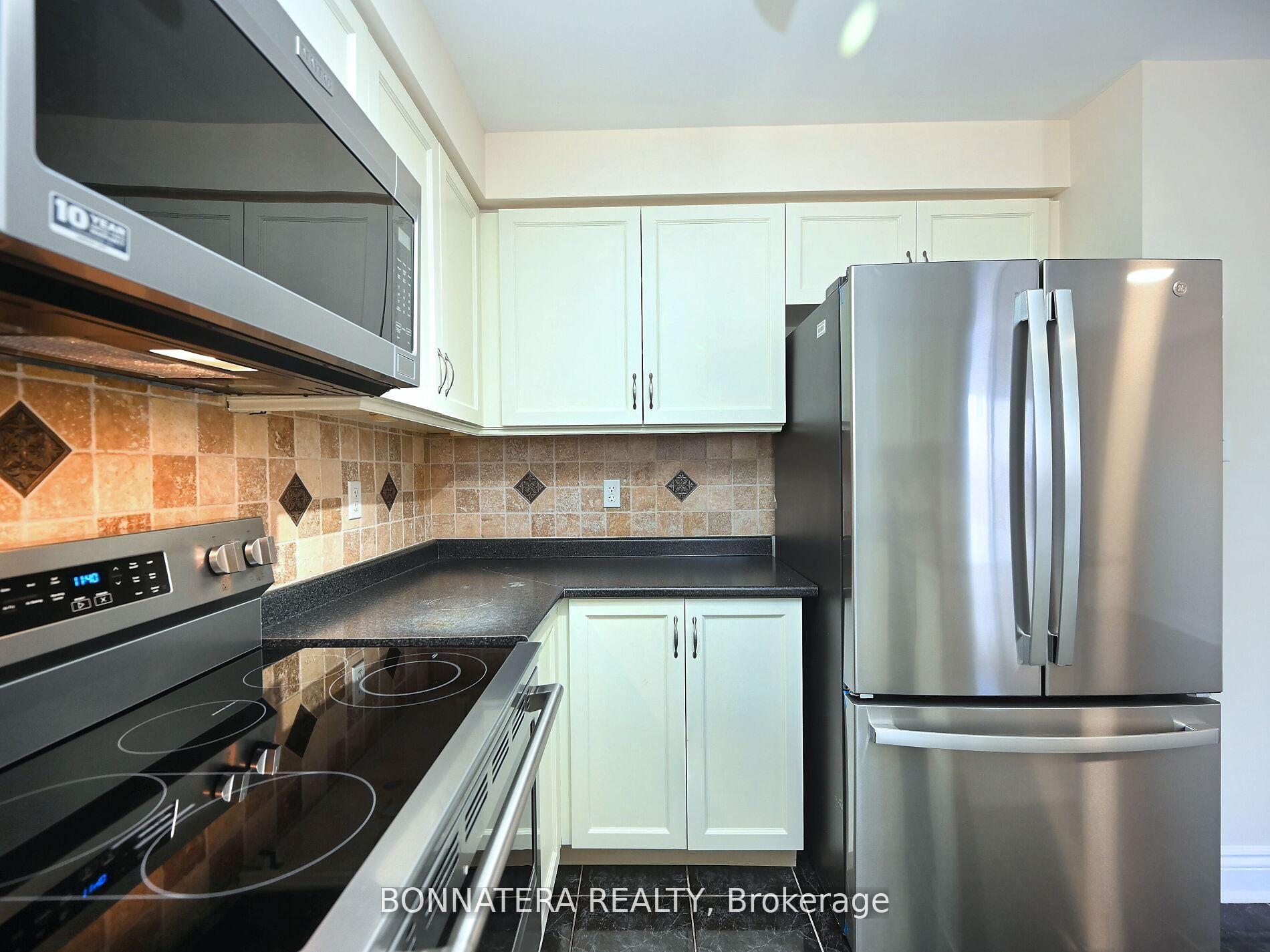 Photo 15 of 409 Hobbs Crescent, Milton, Clarke — HOMEH