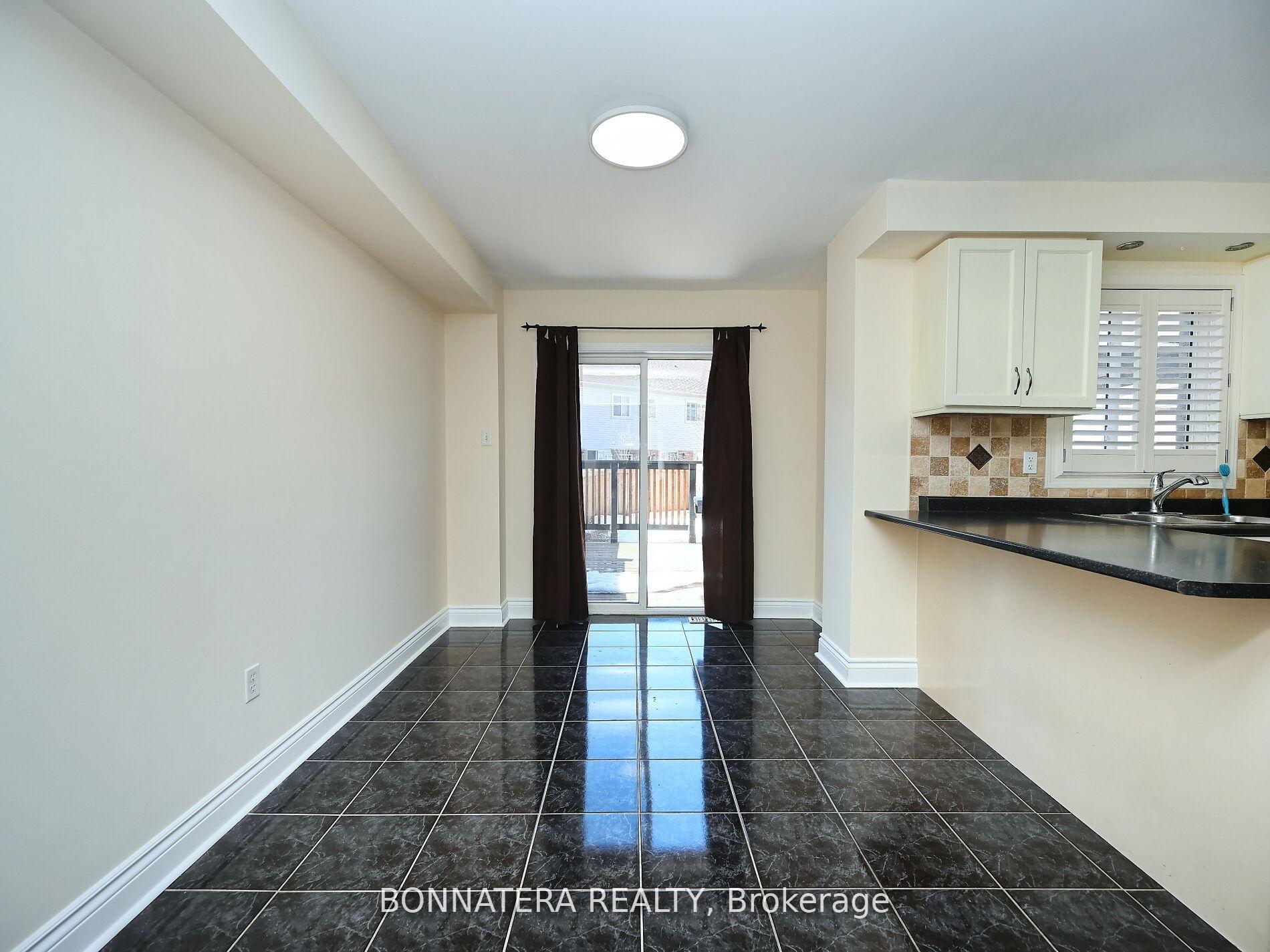 Photo 16 of 409 Hobbs Crescent, Milton, Clarke — HOMEH
