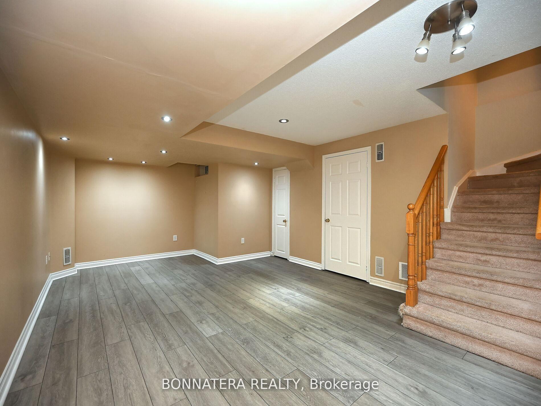 Photo 34 of 409 Hobbs Crescent, Milton, Clarke — HOMEH