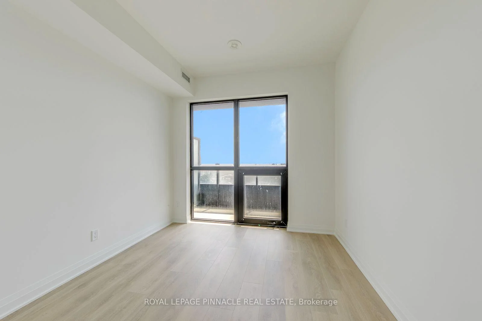 Photo 29 of Unit 1504, 4015 The Exchange Road, Mississauga, City Centre — HOMEH