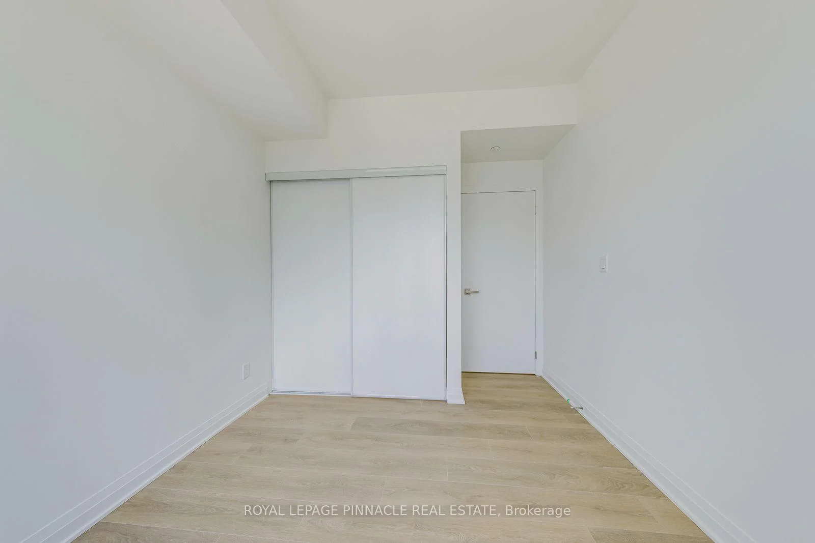 Photo 36 of Unit 1504, 4015 The Exchange Road, Mississauga, City Centre — HOMEH