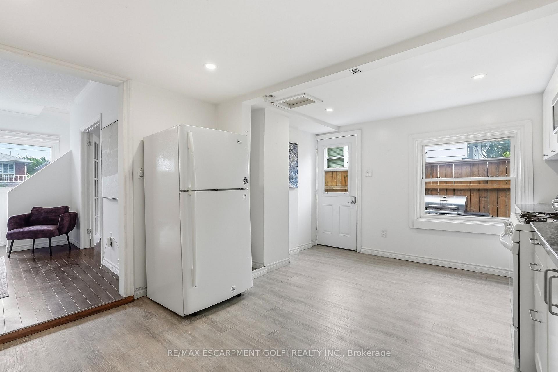 Photo 11 of 88 East 19th Street, Hamilton, Inch Park — HOMEH