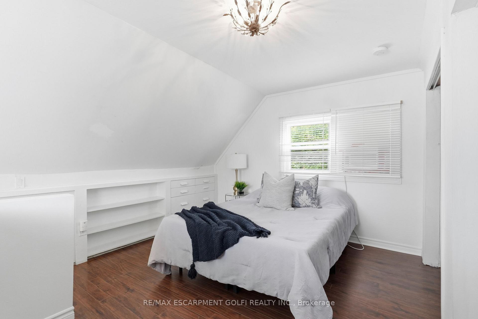 Photo 20 of 88 East 19th Street, Hamilton, Inch Park — HOMEH