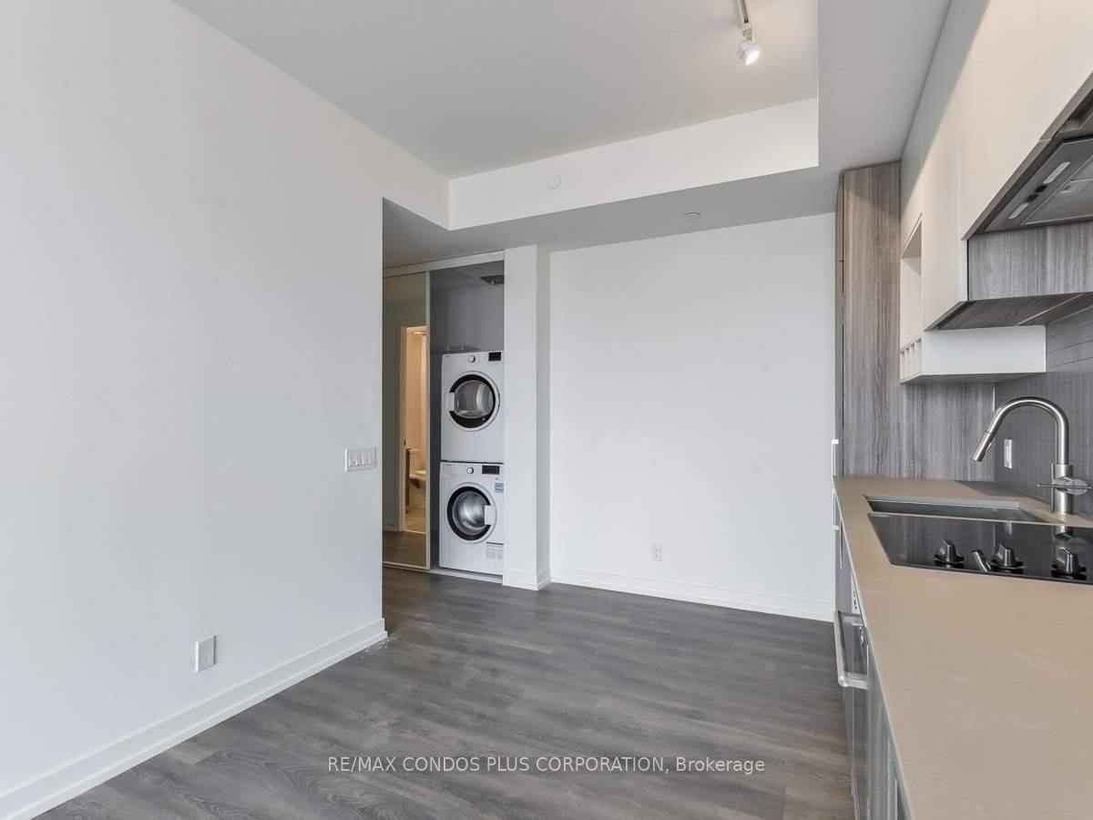 Photo 7 of Unit 5511, 898 Portage Parkway, Vaughan, Vaughan Corporate Centre — HOMEH