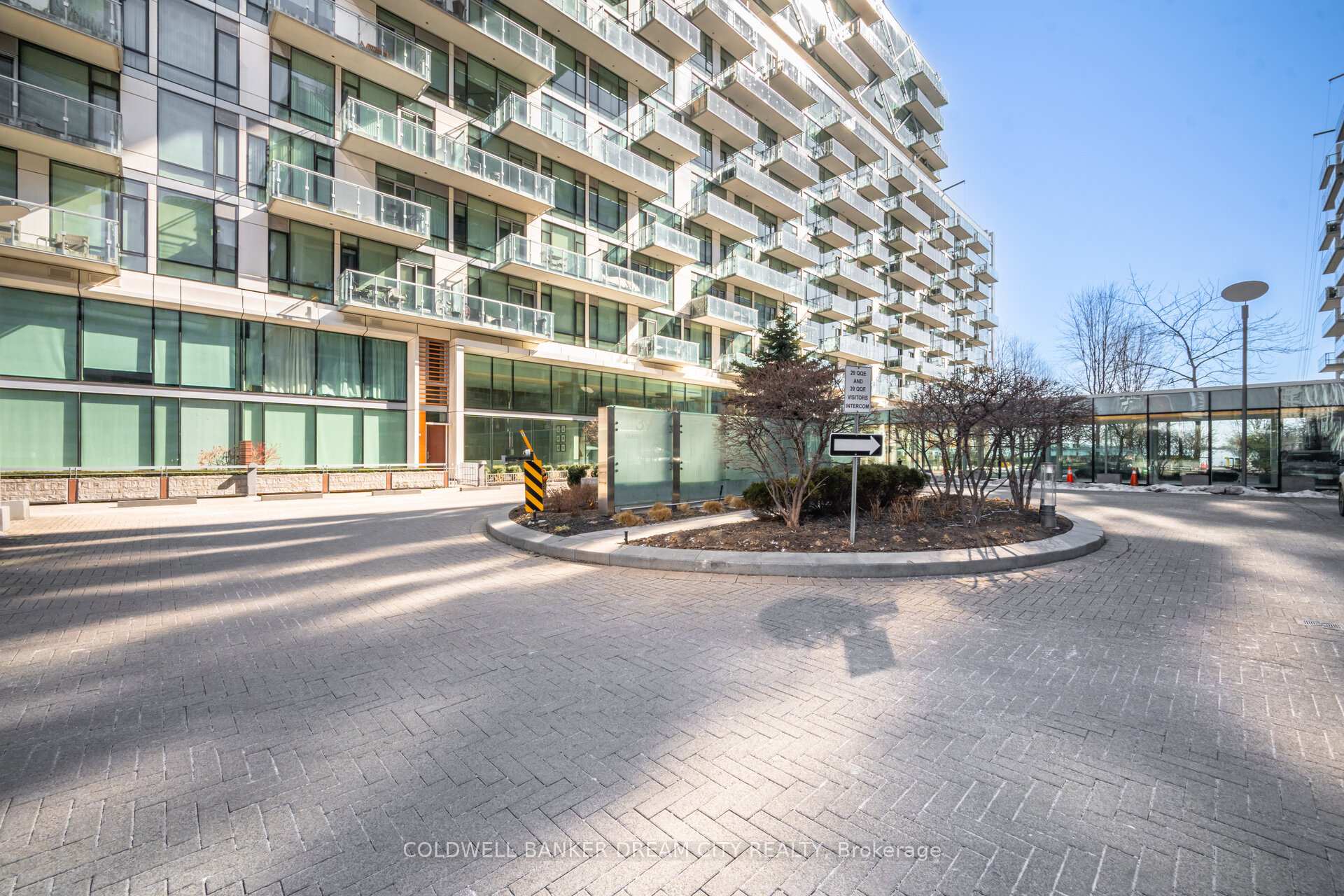 Photo 1 of Unit 837, 39 Queens Quay E, Toronto, Waterfront Communities — HOMEH