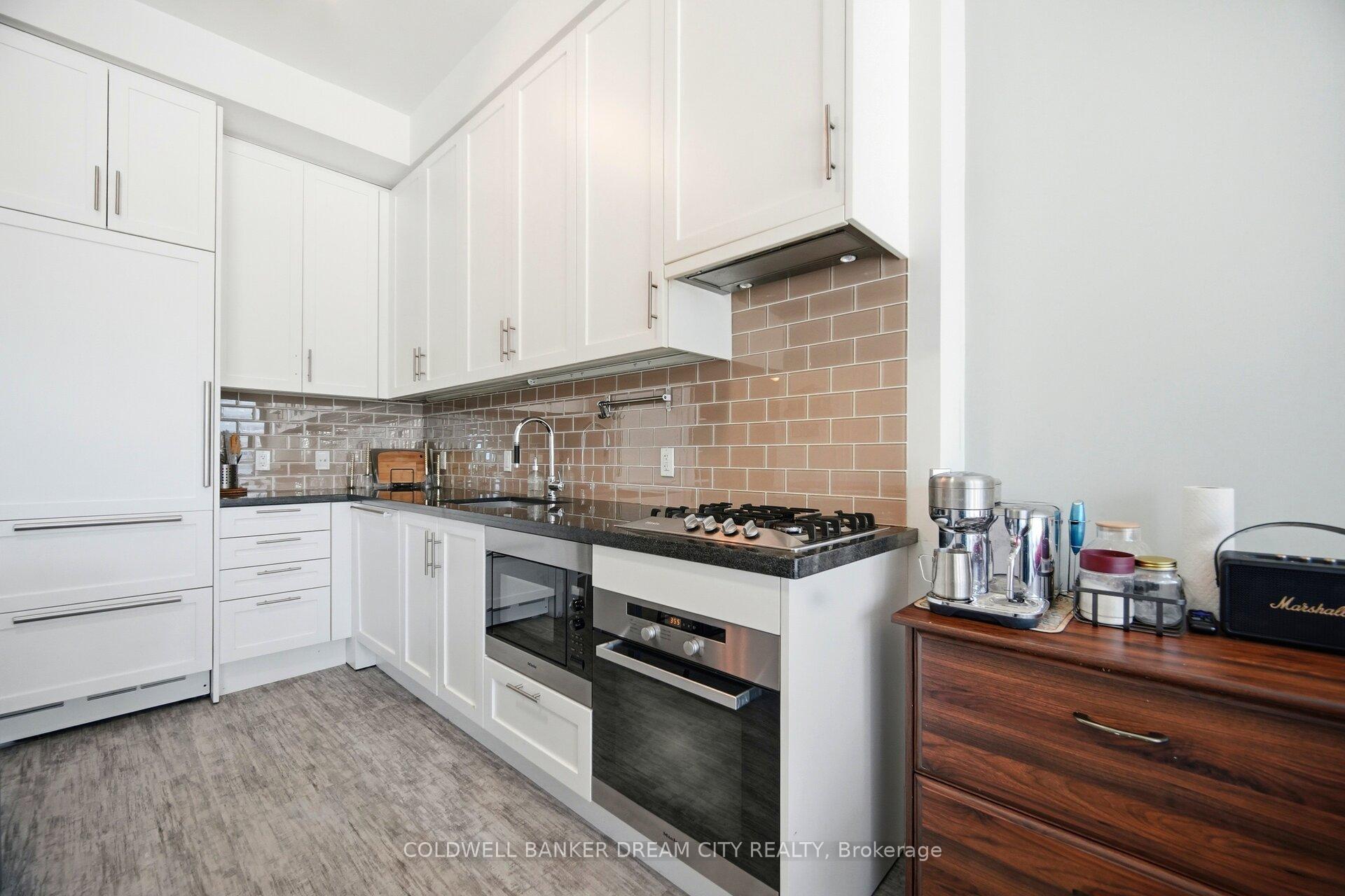 Photo 9 of Unit 837, 39 Queens Quay E, Toronto, Waterfront Communities — HOMEH