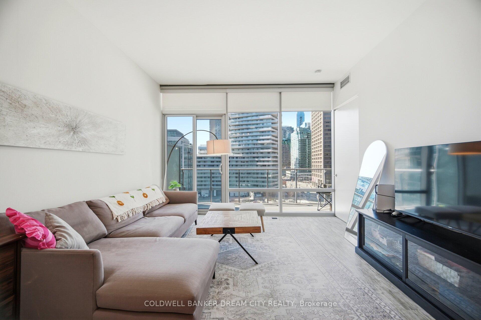 Photo 13 of Unit 837, 39 Queens Quay E, Toronto, Waterfront Communities — HOMEH