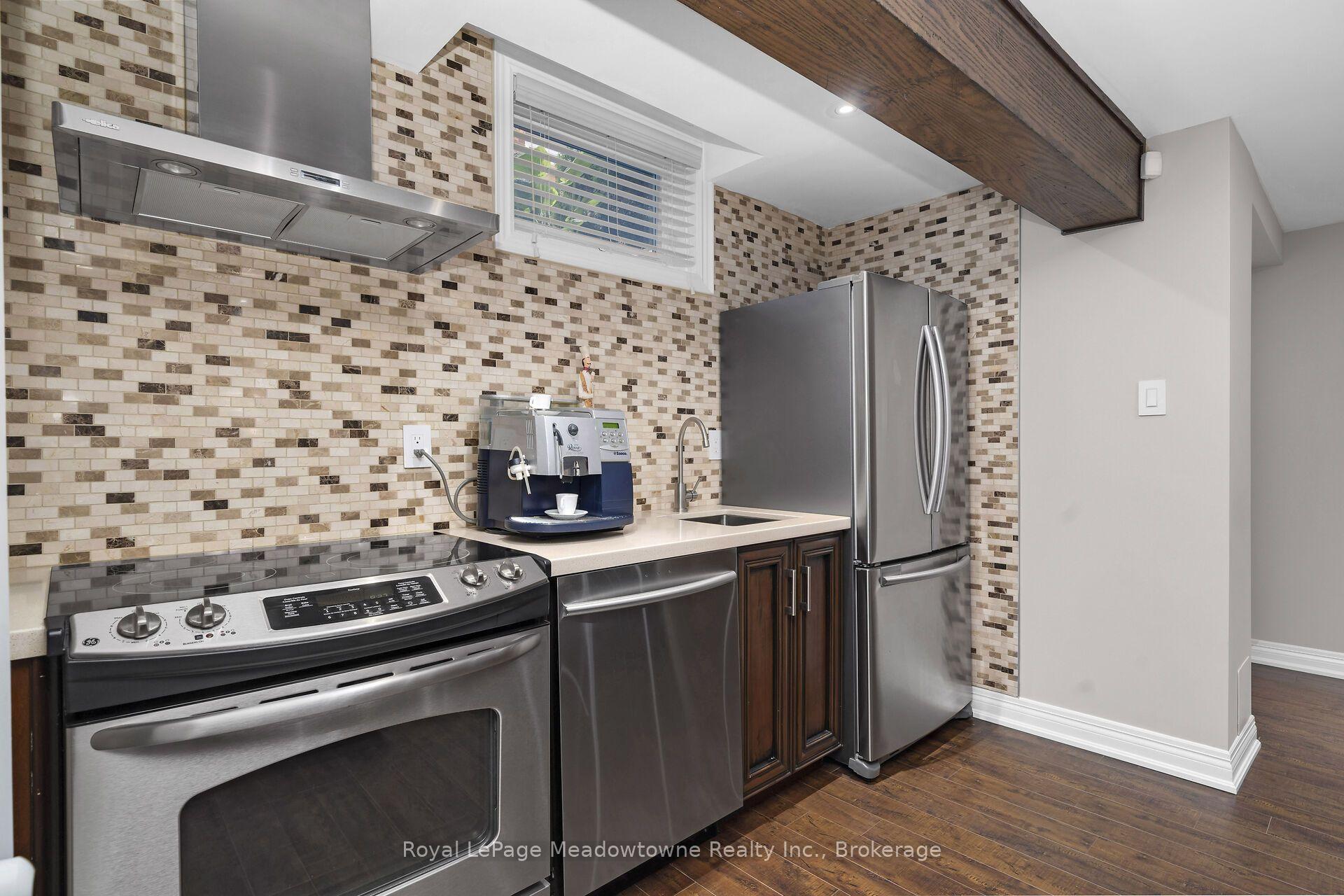 Photo 30 of 246 Fifth Avenue, Vaughan, East Woodbridge — HOMEH