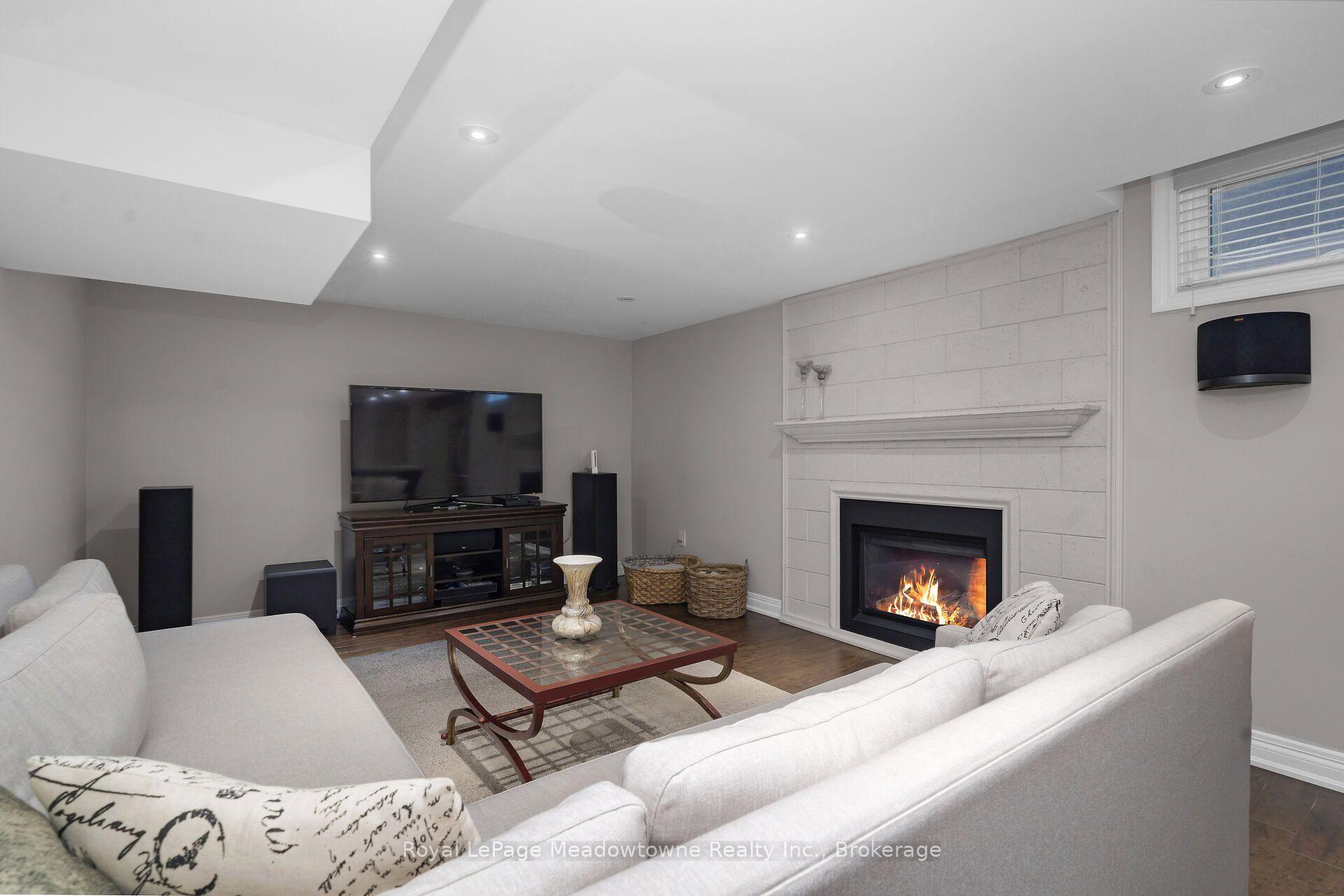 Photo 31 of 246 Fifth Avenue, Vaughan, East Woodbridge — HOMEH