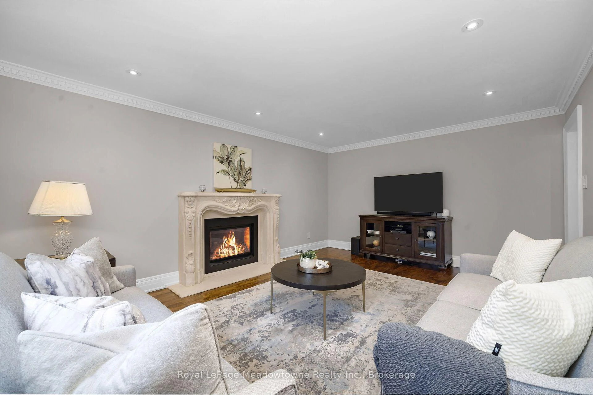 Photo 14 of 246 Fifth Avenue, Vaughan, East Woodbridge — HOMEH