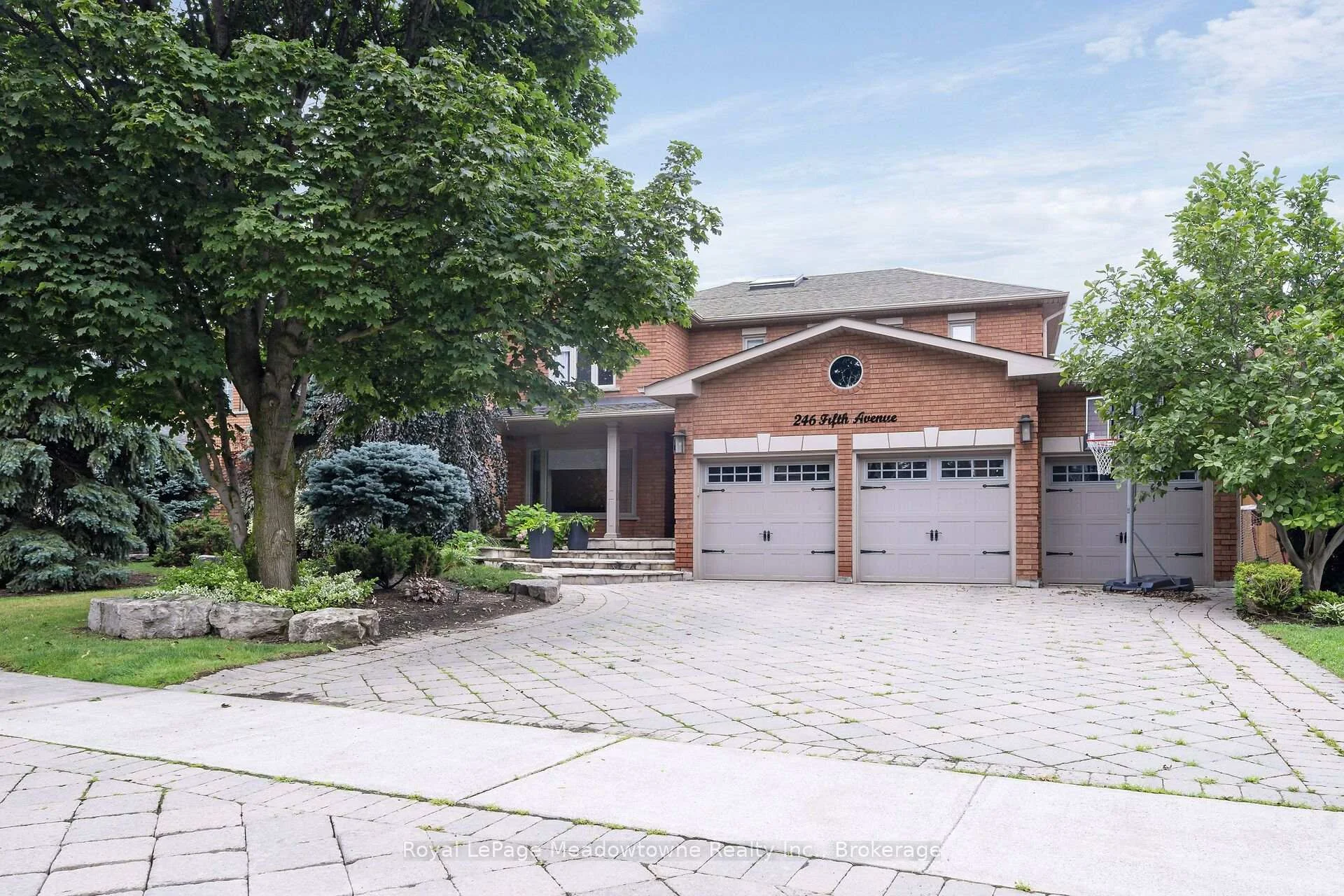 Photo 45 of 246 Fifth Avenue, Vaughan, East Woodbridge — HOMEH