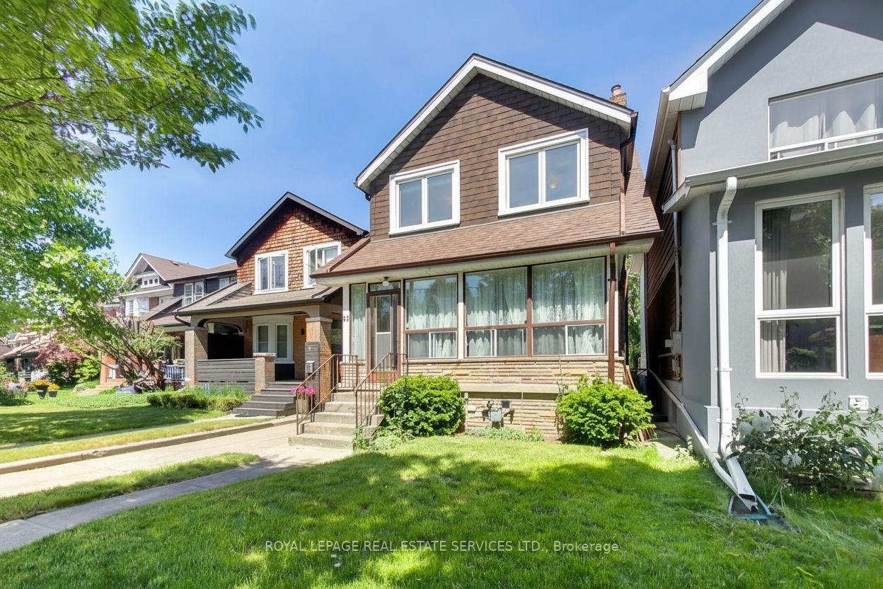 Photo 2 of 85 Dawes Road, Toronto, East End-Danforth — HOMEH