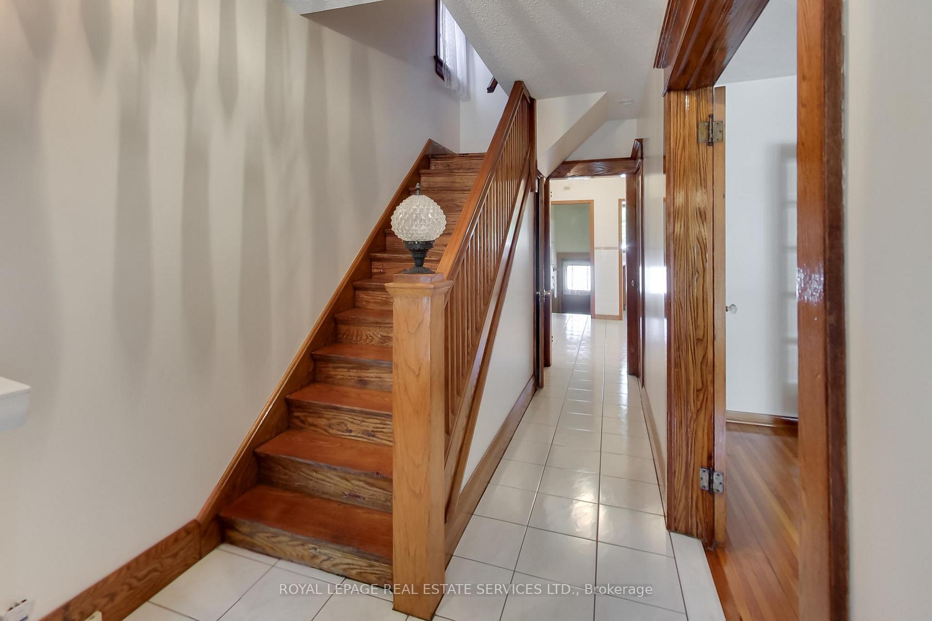 Photo 5 of 85 Dawes Road, Toronto, East End-Danforth — HOMEH