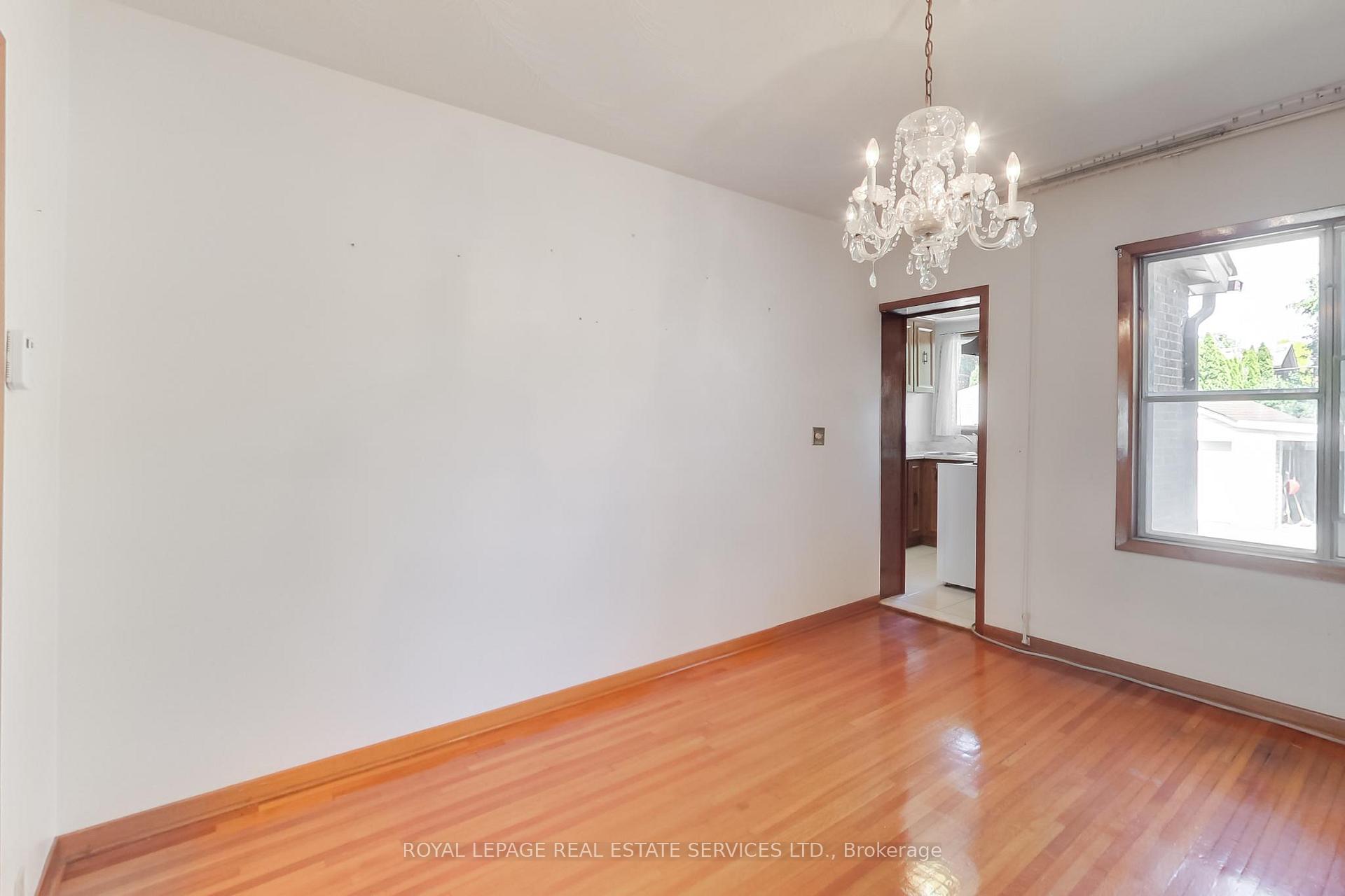 Photo 12 of 85 Dawes Road, Toronto, East End-Danforth — HOMEH