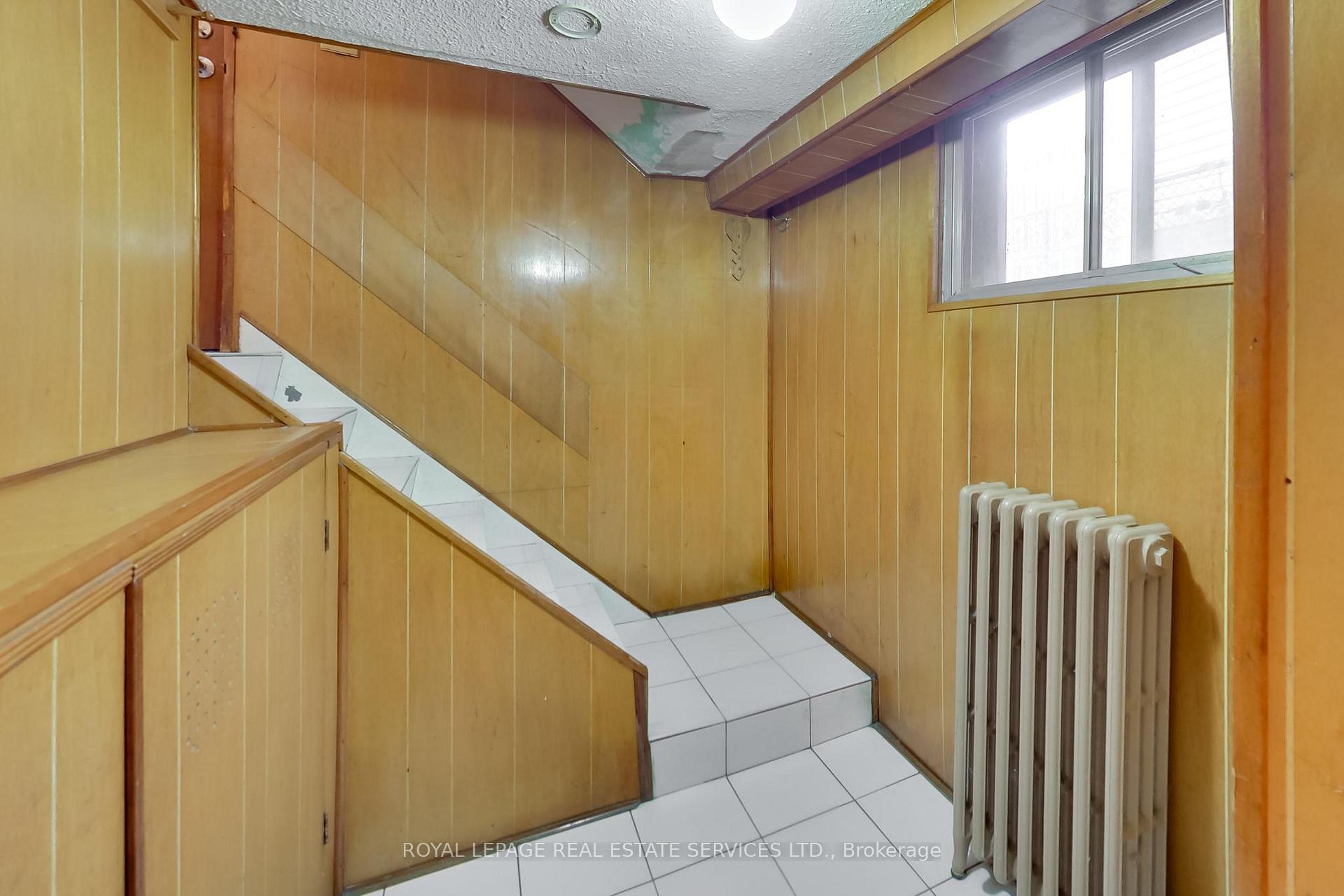 Photo 35 of 85 Dawes Road, Toronto, East End-Danforth — HOMEH