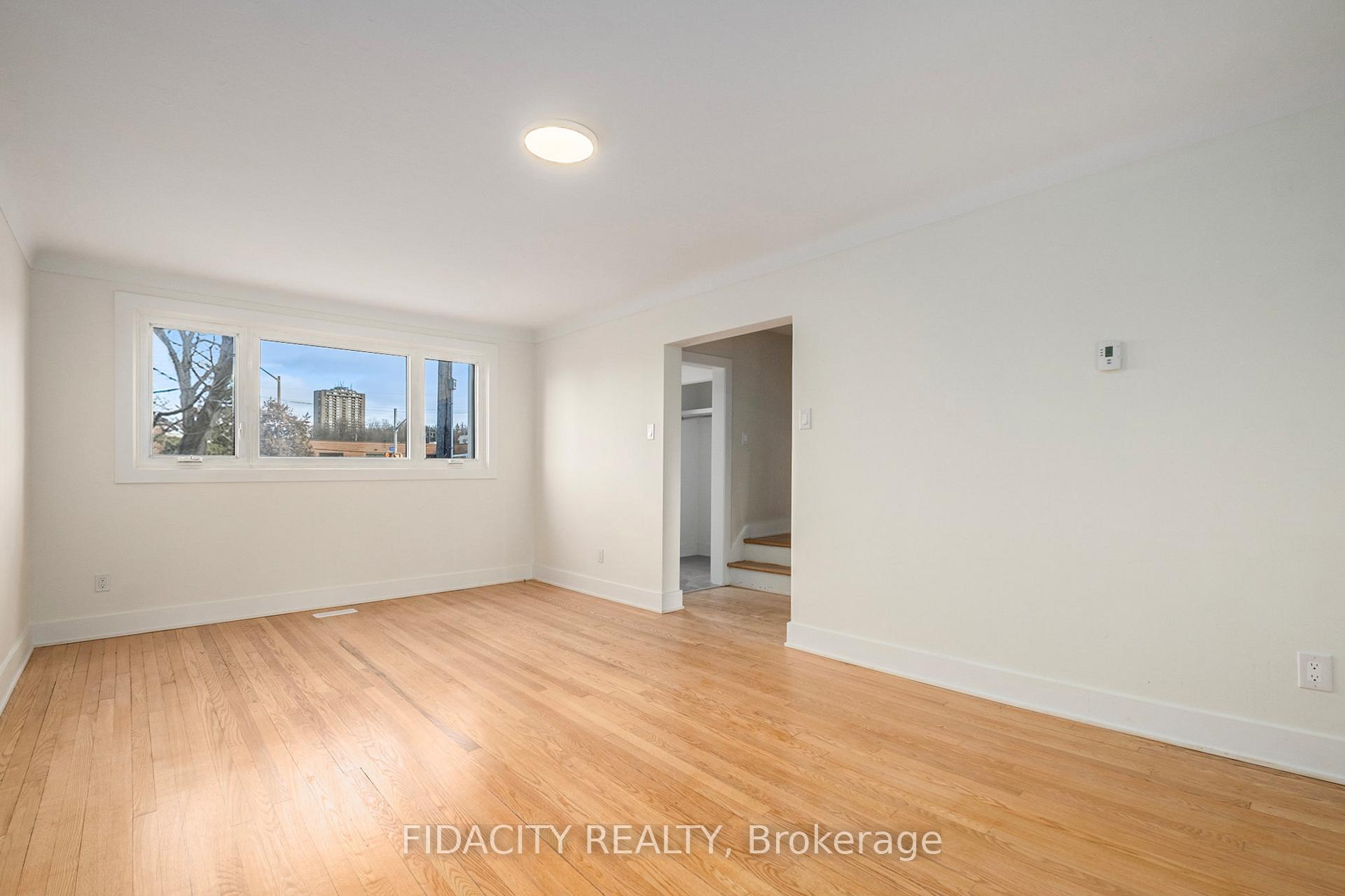 Photo 4 of 1030 Maitland Avenue, Ottawa, Braemar Park — HOMEH