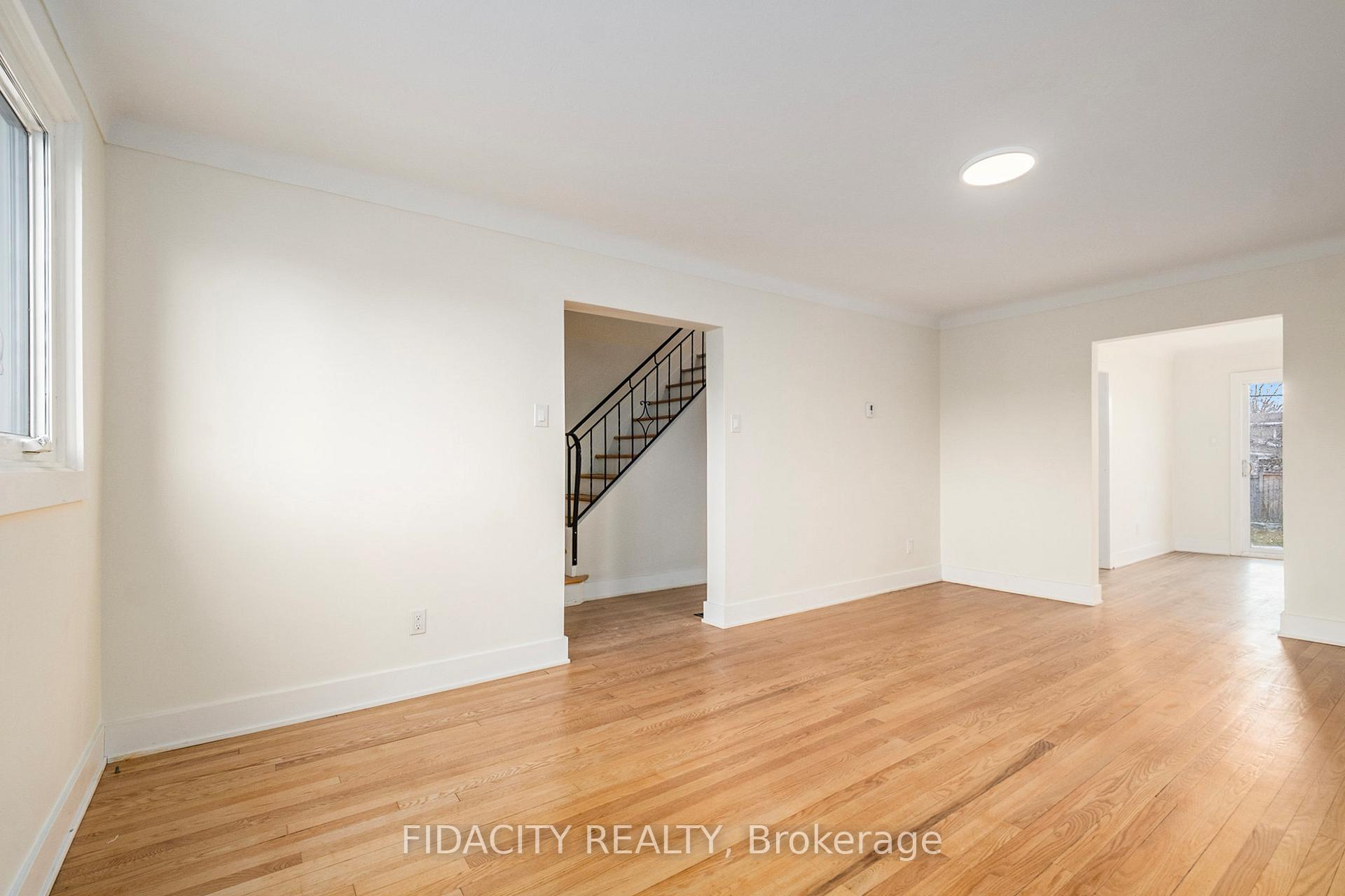 Photo 5 of 1030 Maitland Avenue, Ottawa, Braemar Park — HOMEH