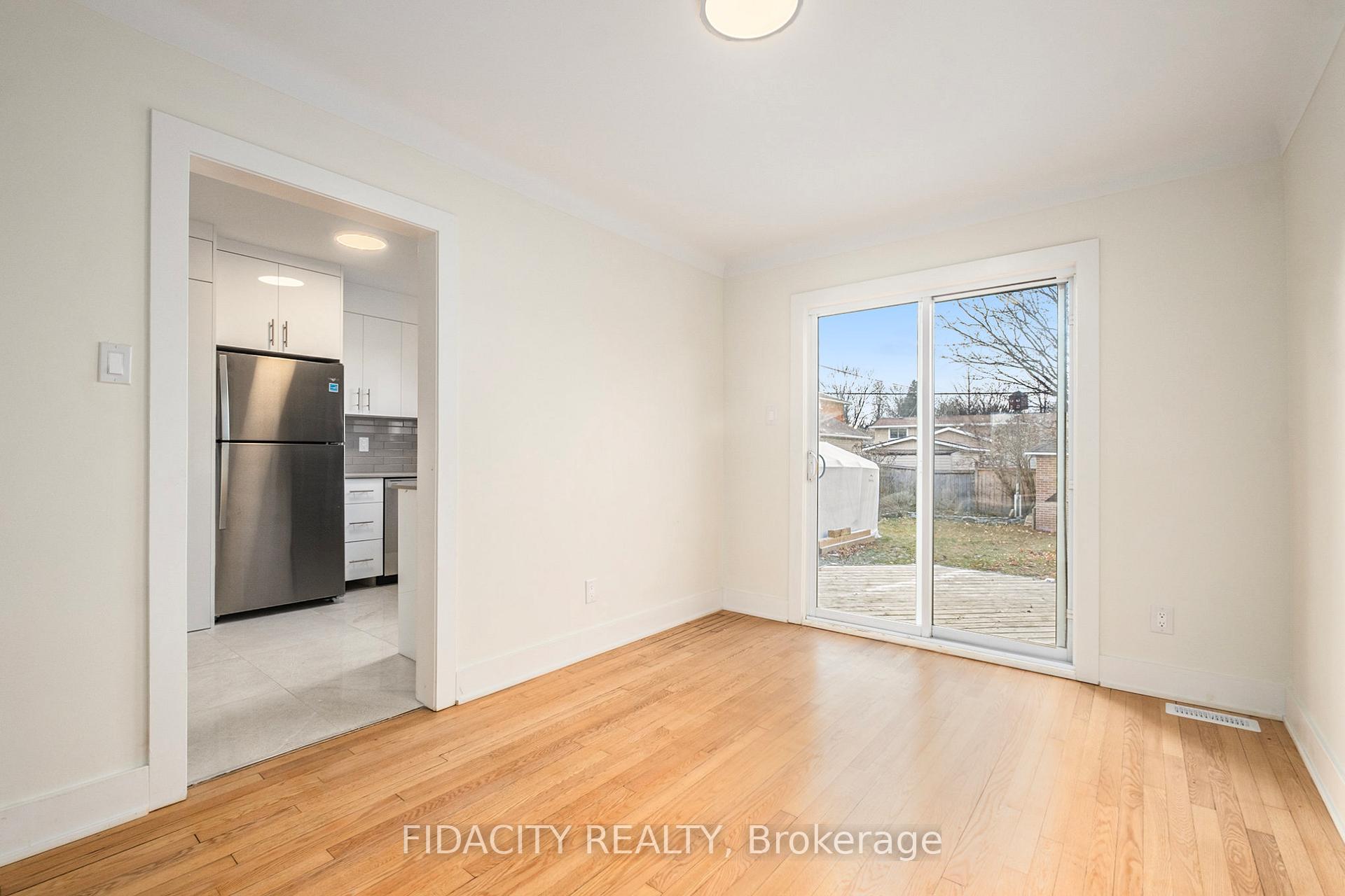 Photo 6 of 1030 Maitland Avenue, Ottawa, Braemar Park — HOMEH