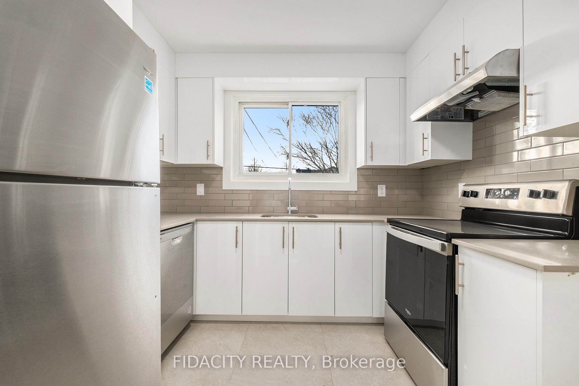Photo 12 of 1030 Maitland Avenue, Ottawa, Braemar Park — HOMEH