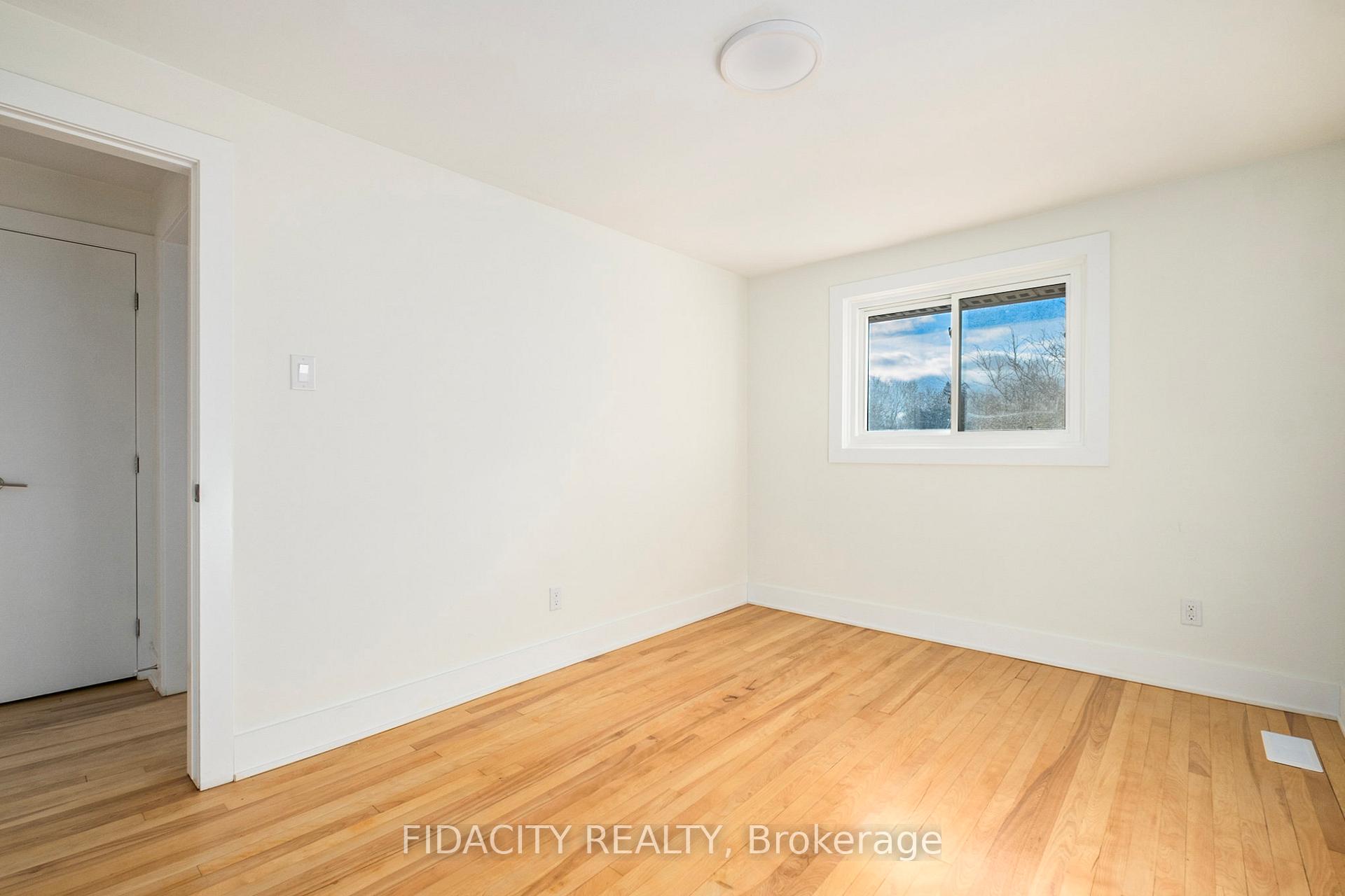 Photo 20 of 1030 Maitland Avenue, Ottawa, Braemar Park — HOMEH