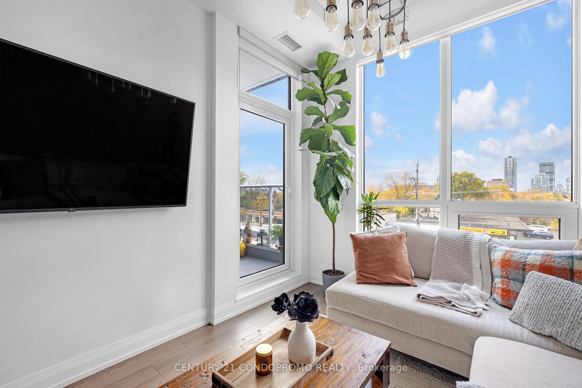 Photo 11 of Unit 207, 3121 Sheppard Avenue E, Scarborough, Tam O'Shanter-Sullivan — HOMEH