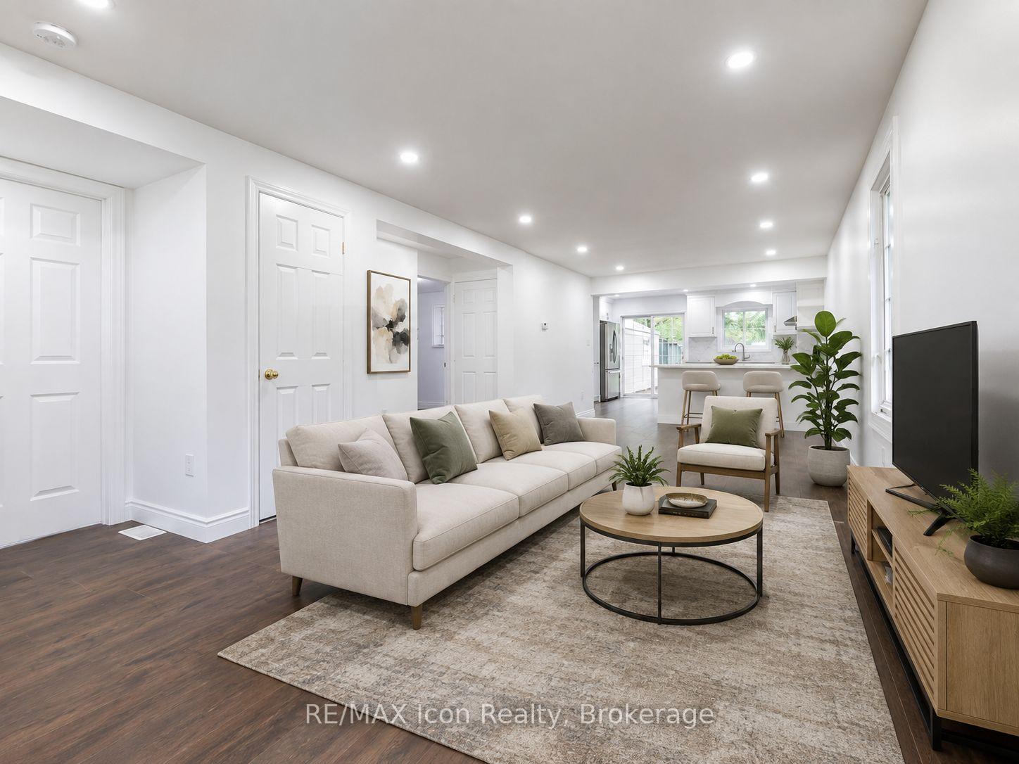 Photo 4 of 1270 Spring Gardens Road, Burlington, Bayview — HOMEH