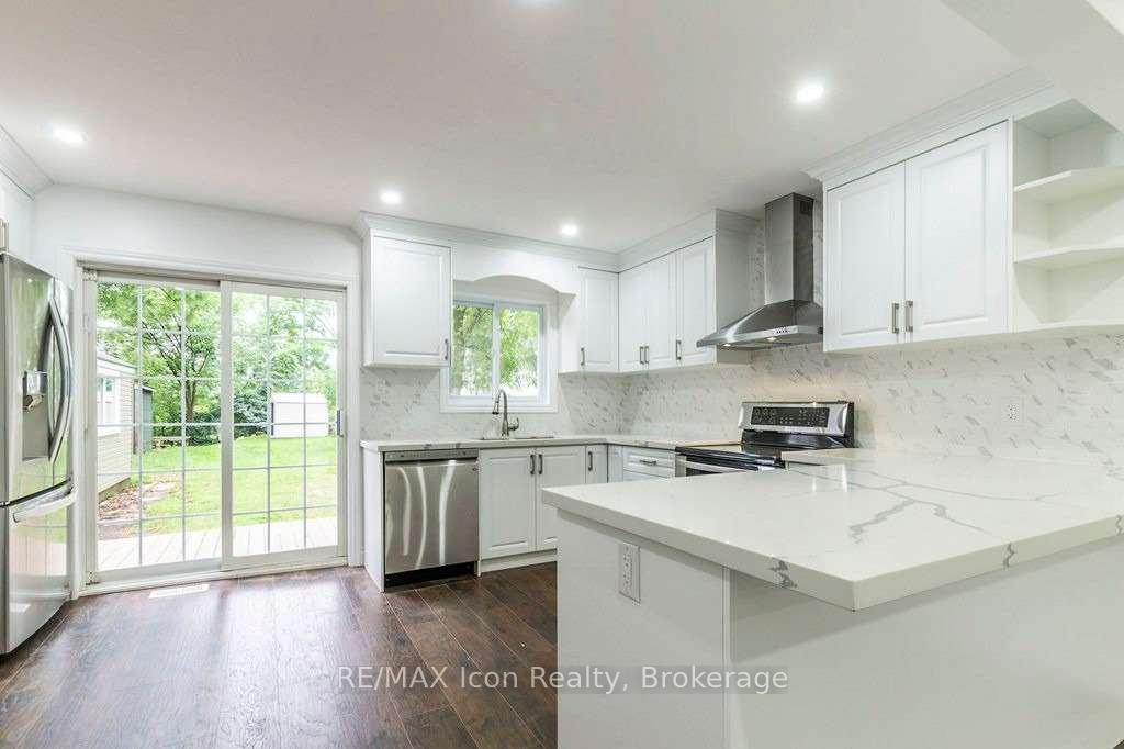 Photo 15 of 1270 Spring Gardens Road, Burlington, Bayview — HOMEH