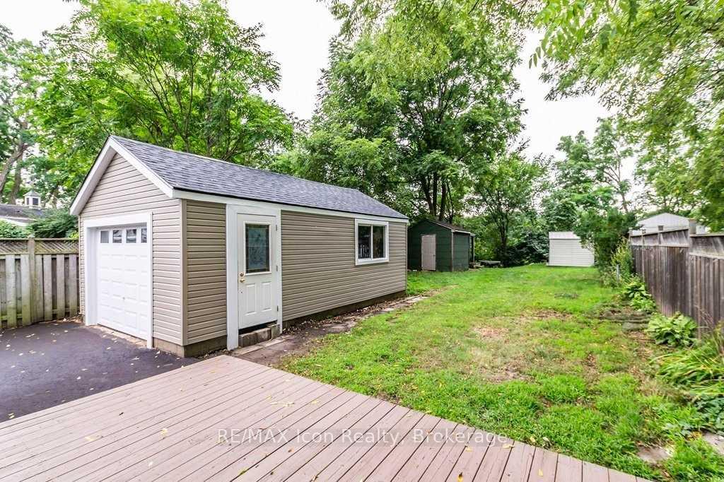 Photo 21 of 1270 Spring Gardens Road, Burlington, Bayview — HOMEH